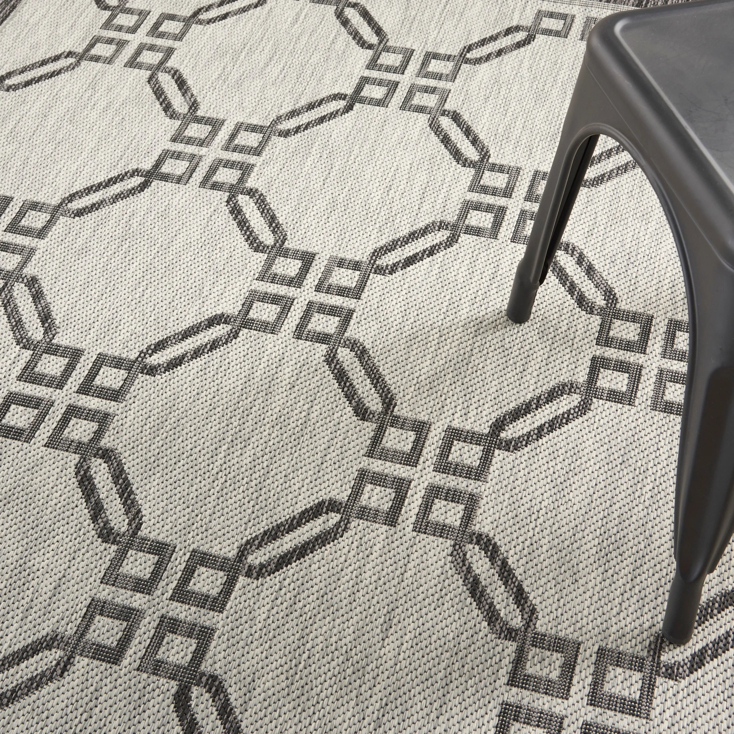 Nourison Garden Party Geometric Casual Indoor/Outdoor Area Rug