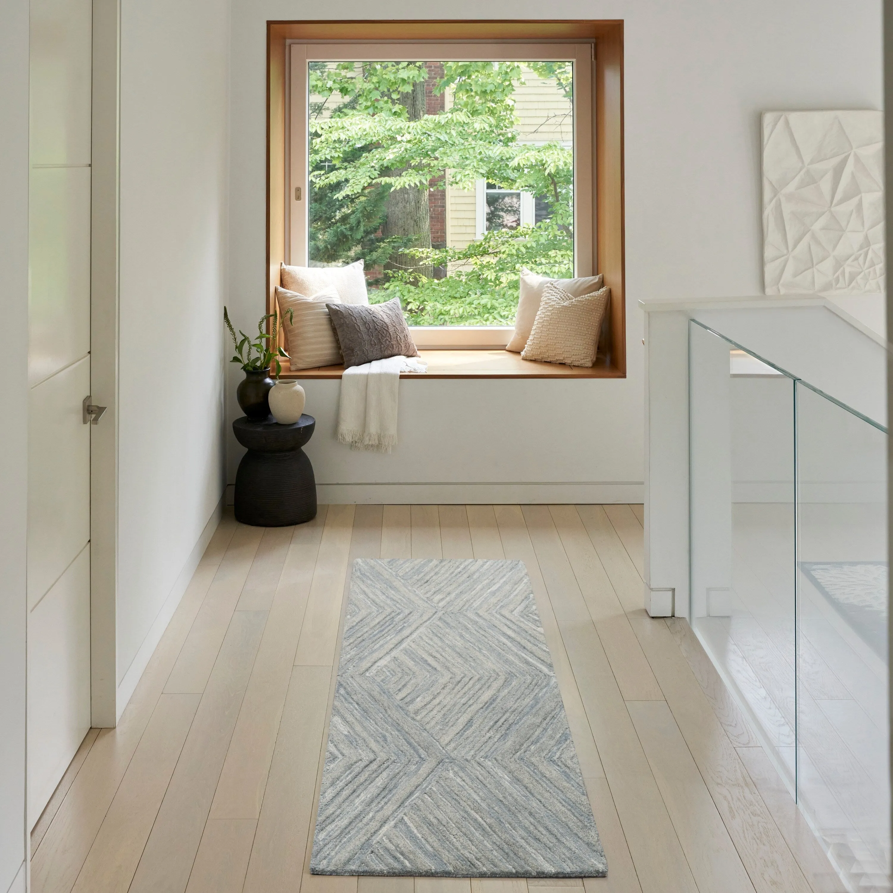 Nourison Graceful Indoor only Geometric Wool Area Rug