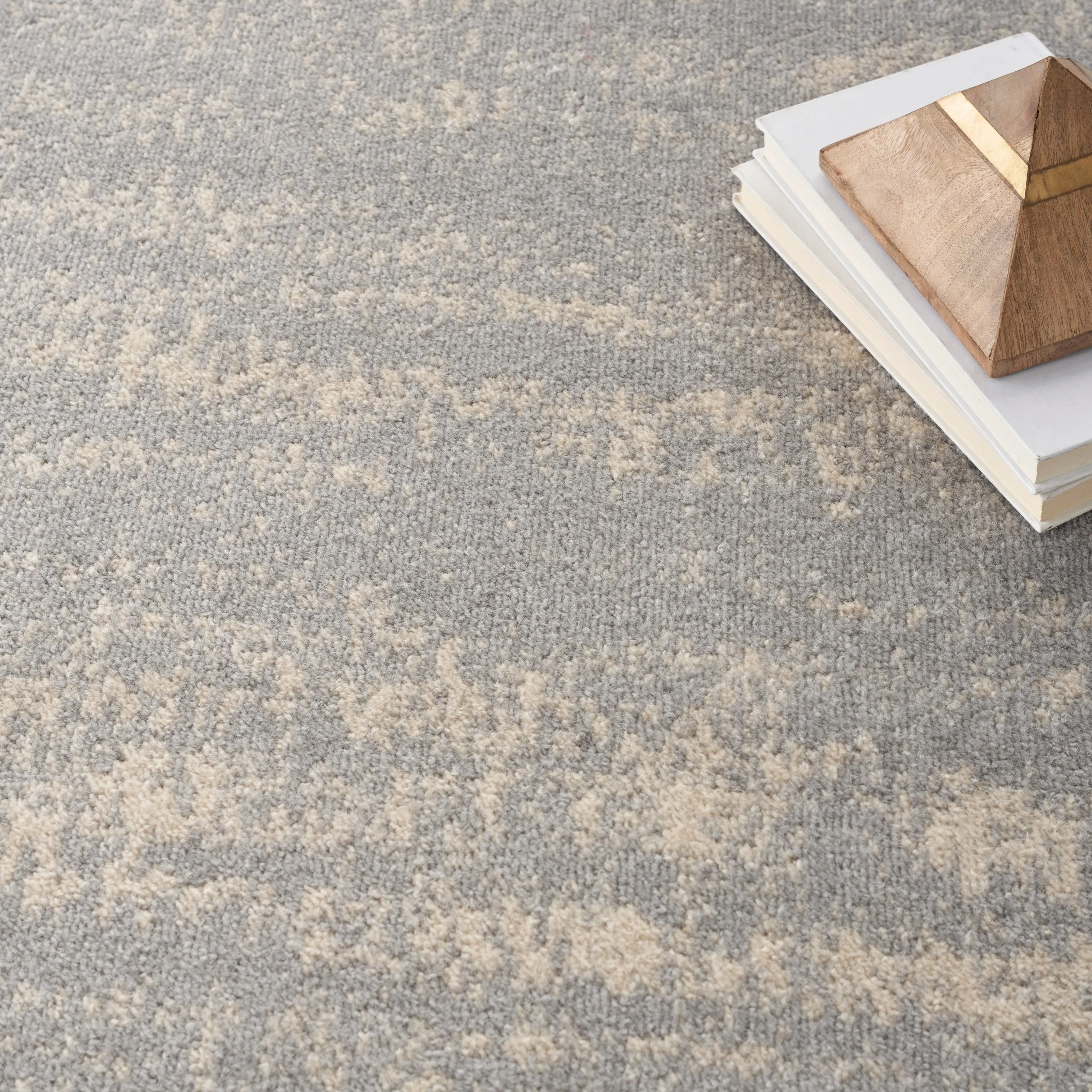 Nourison Sandy Indoor/Outdoor Abstract Area Rug
