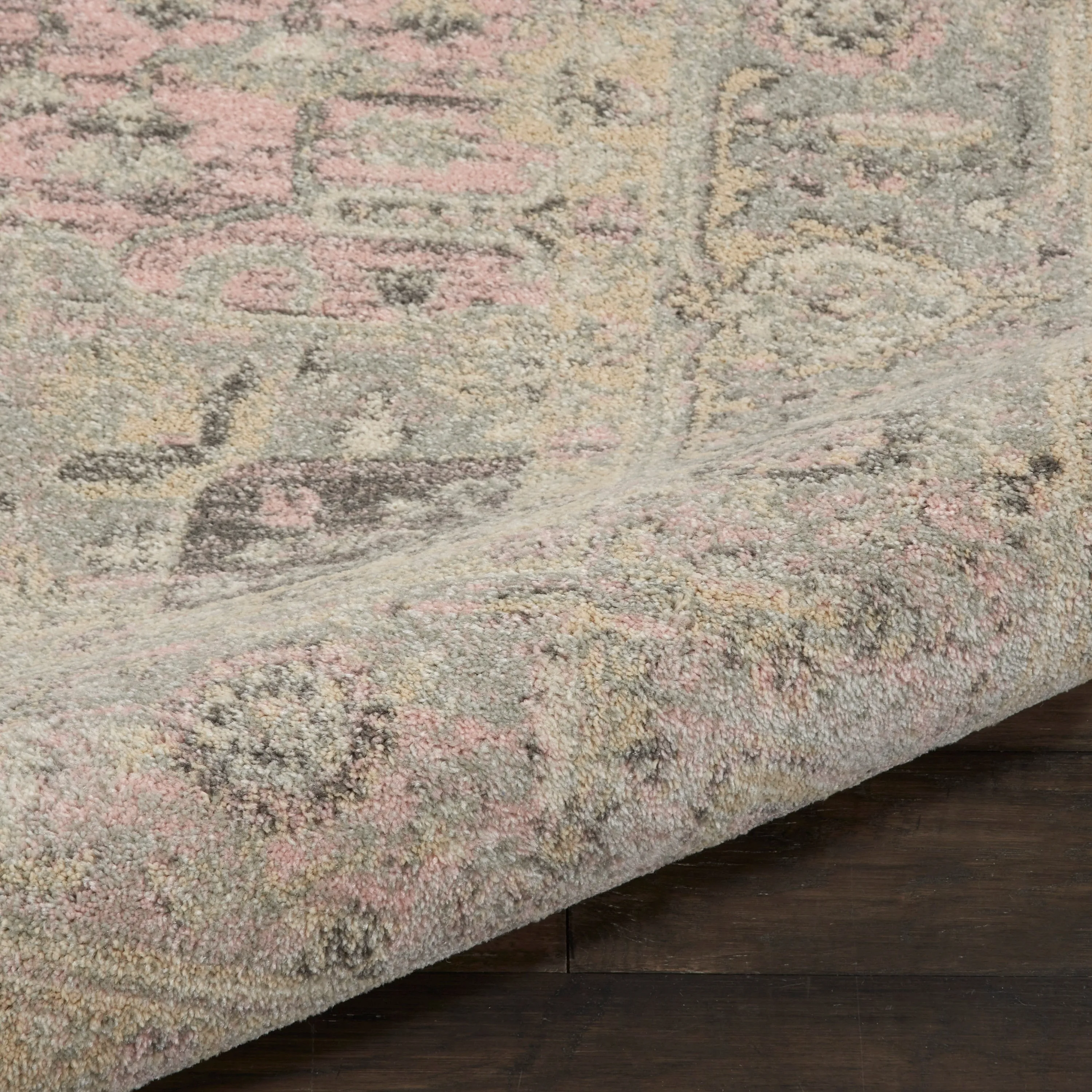 Nourison Tranquil Traditional Persian Medallion Area Rug