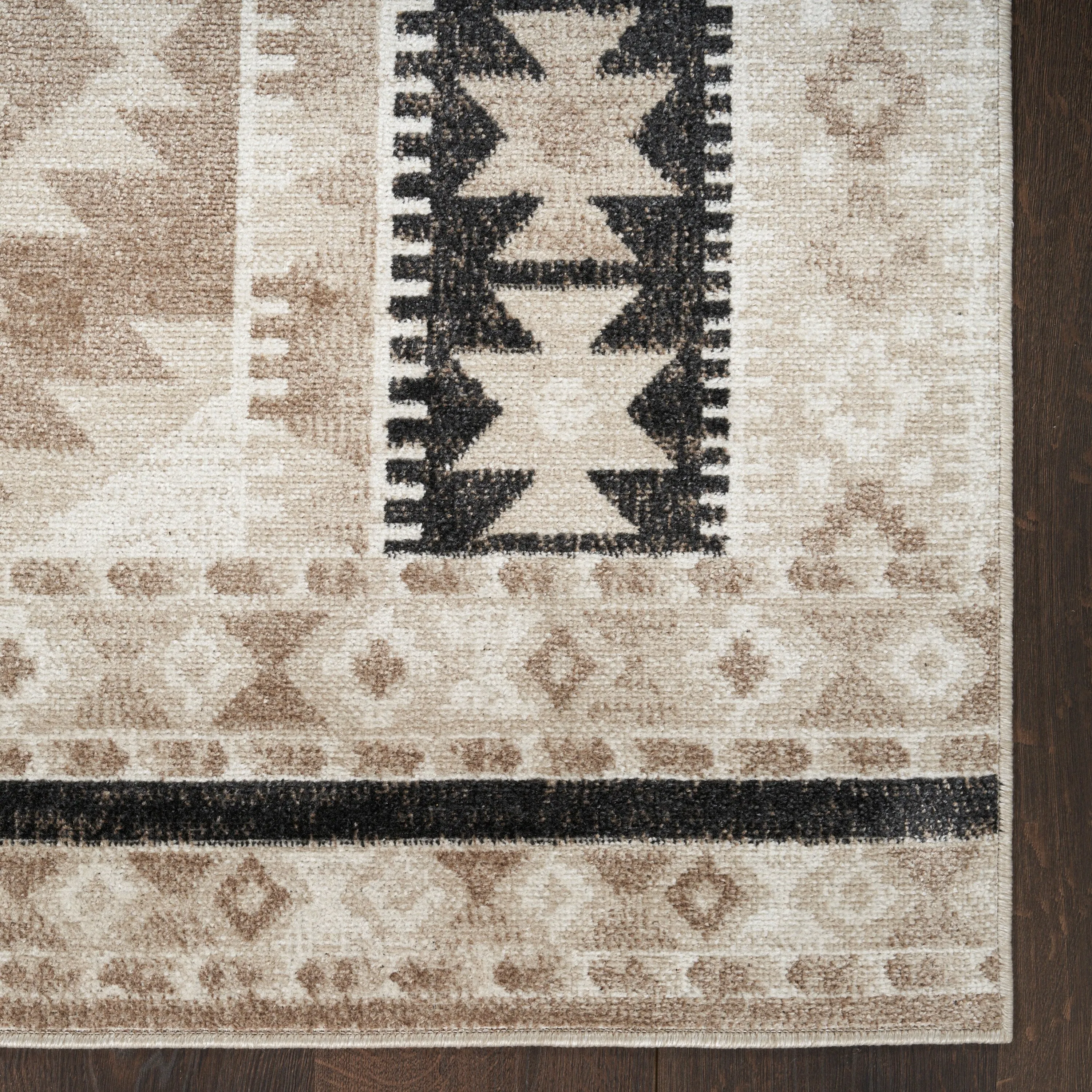 Nourison Washable Beauty Machine Washable Indoor only Beige Geometric Area Rug