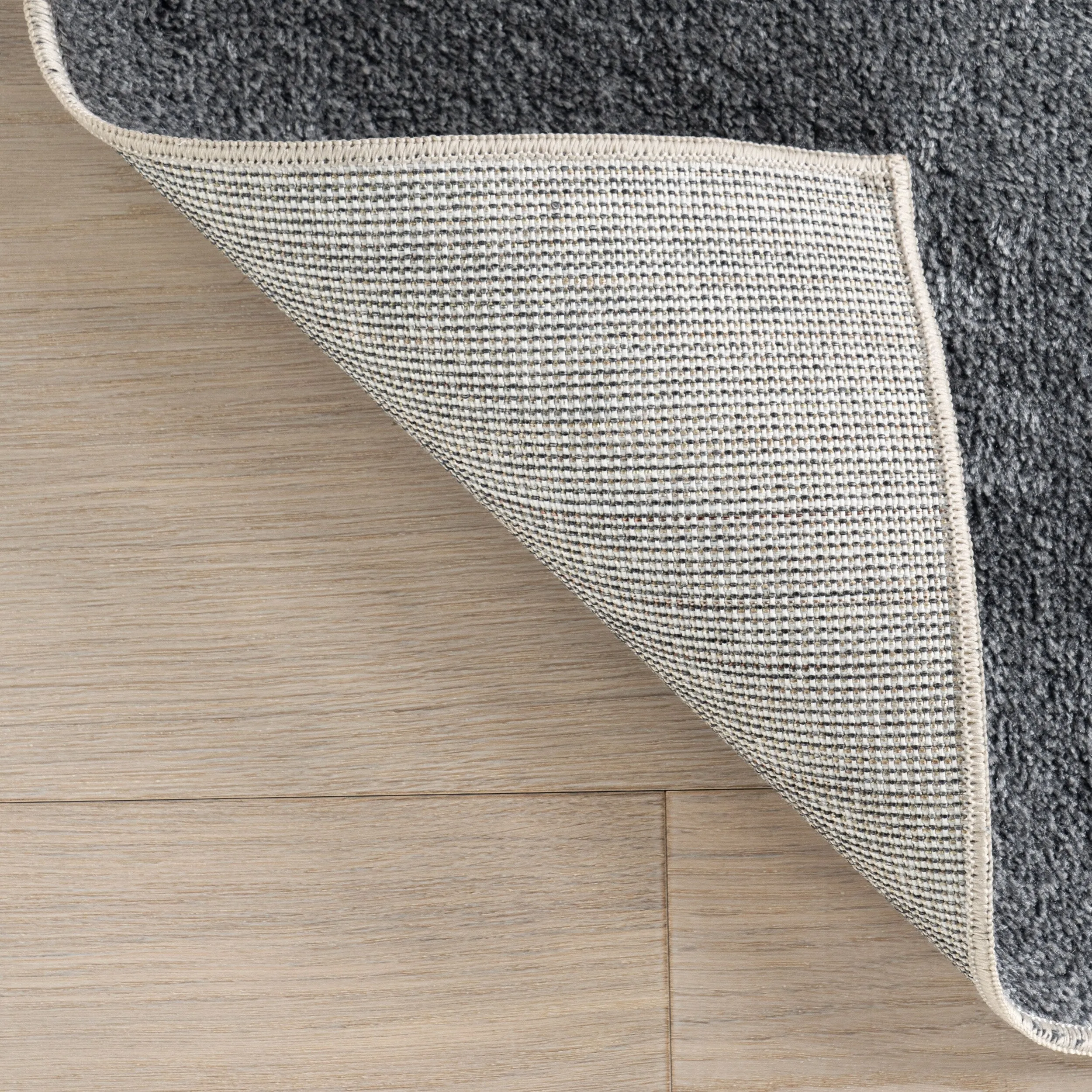 Nuloom Argelia Solid Machine Washable Area Rug