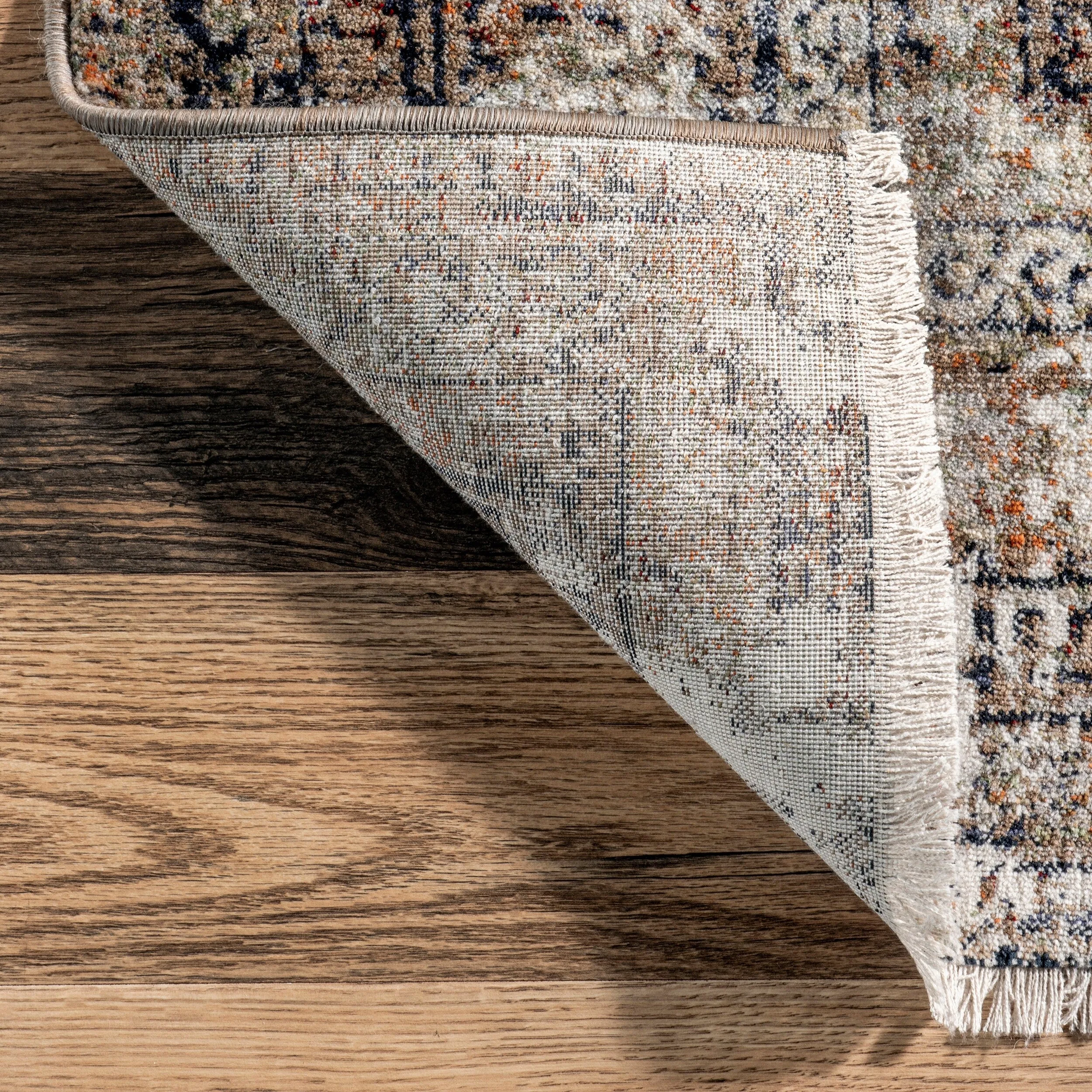 Nuloom Charvi Distressed Medallion Fringe Area Rug