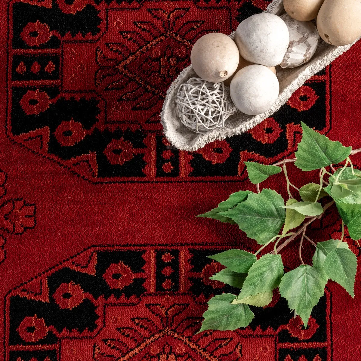 Nuloom Diandra Traditional Motif Area Rug