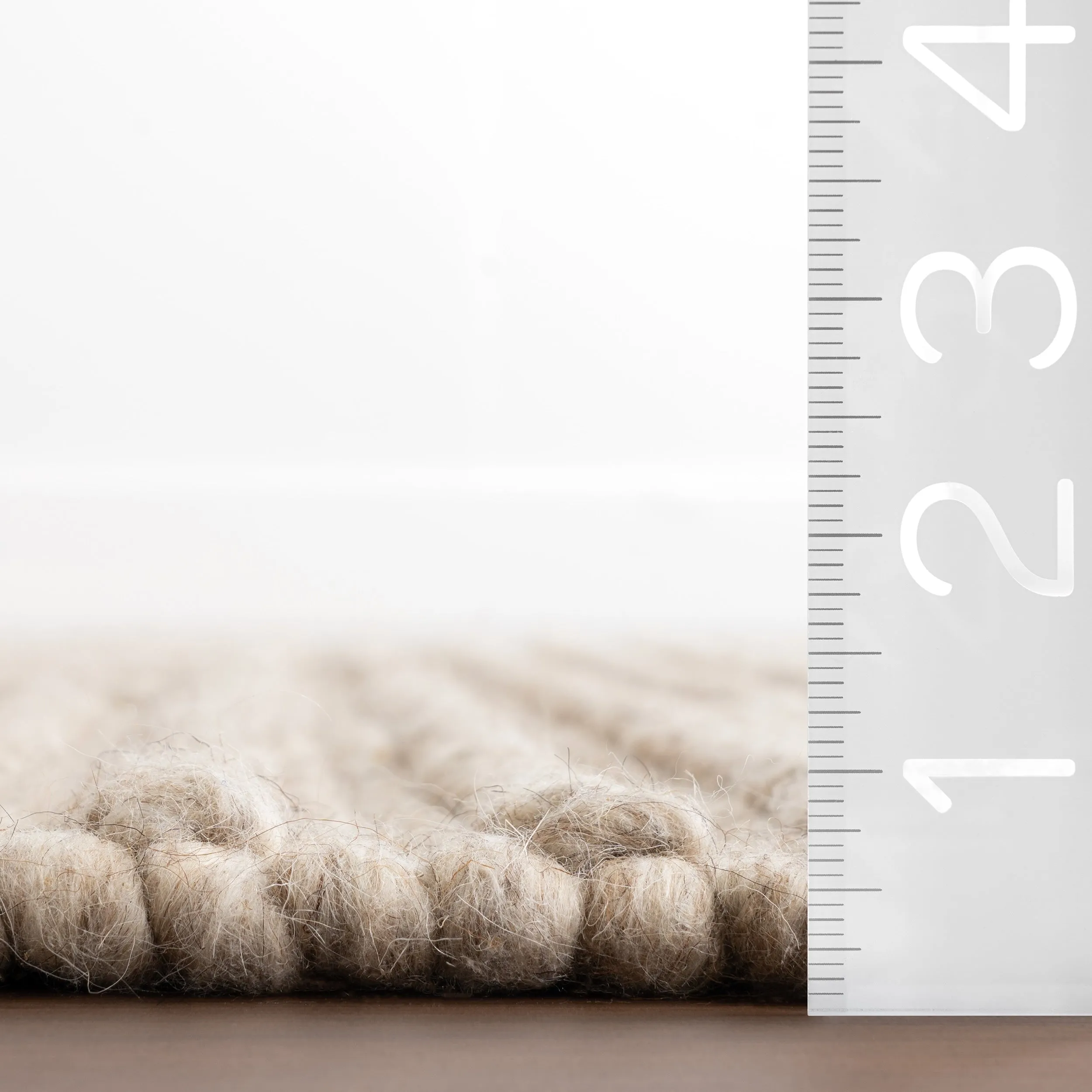 Nuloom Dorene Contemporary High-Low Striped Wool Area Rug