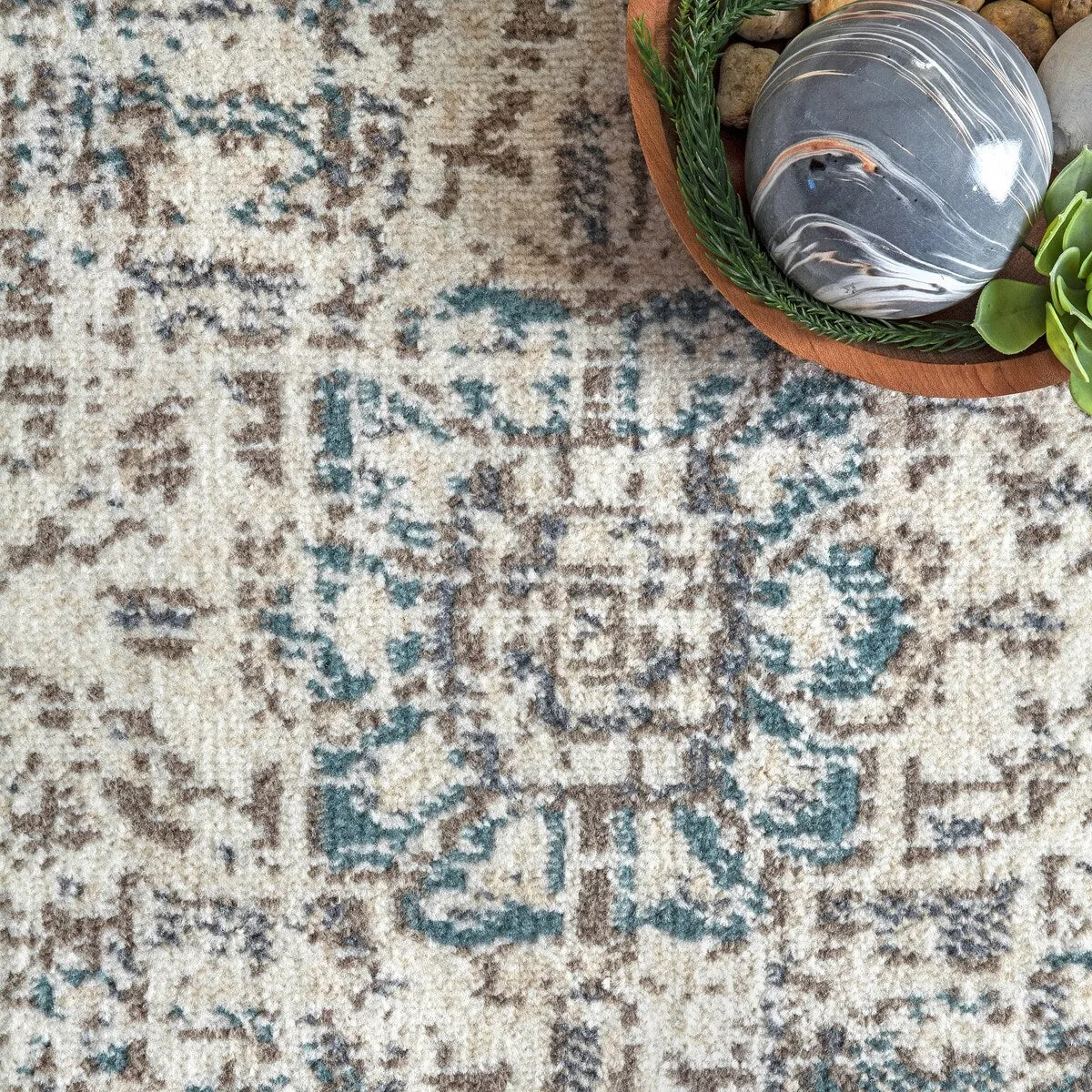 Nuloom Eldon Vintage Medallion Area Rug