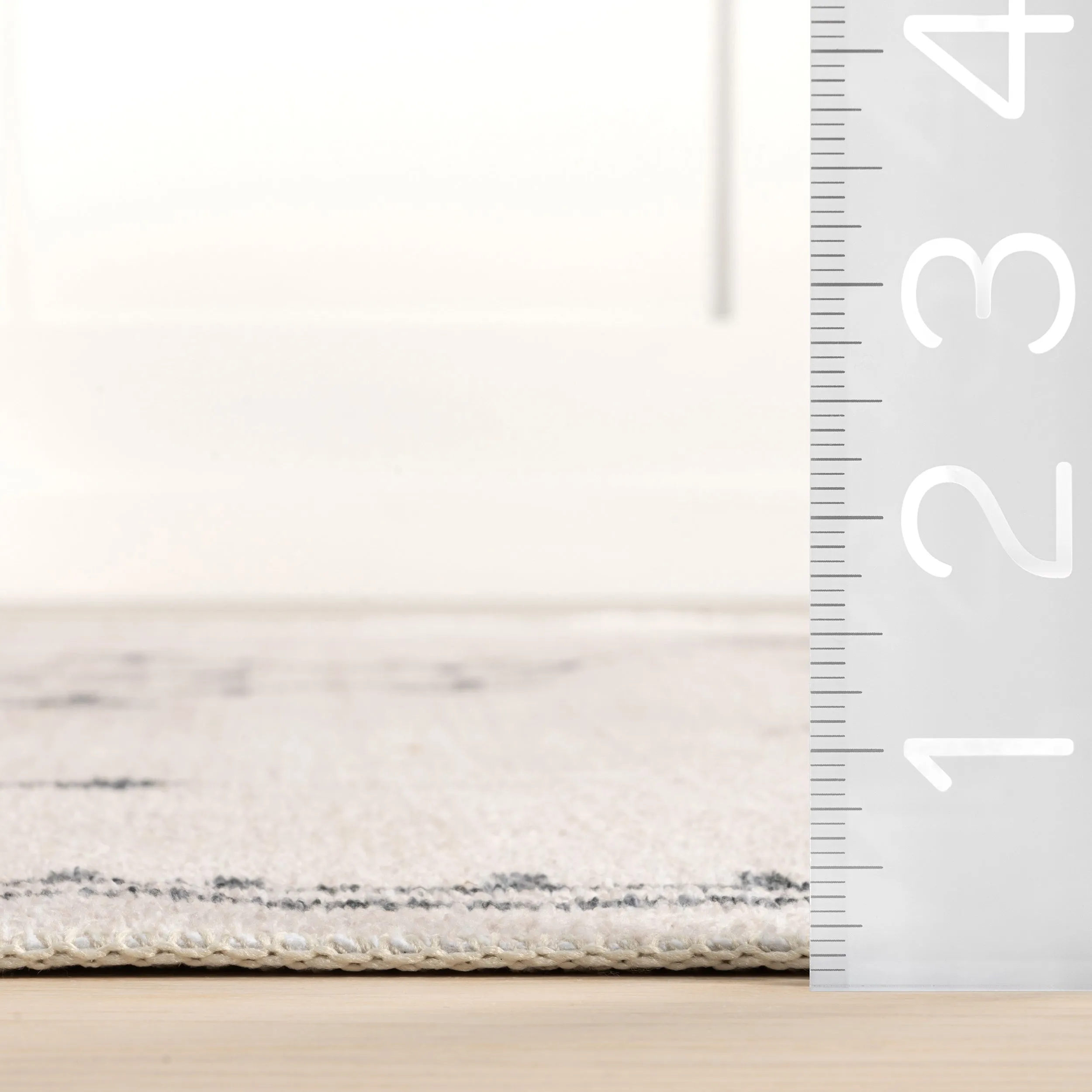 Nuloom Evalyn SpinClean Southwestern Machine Washable Area Rug