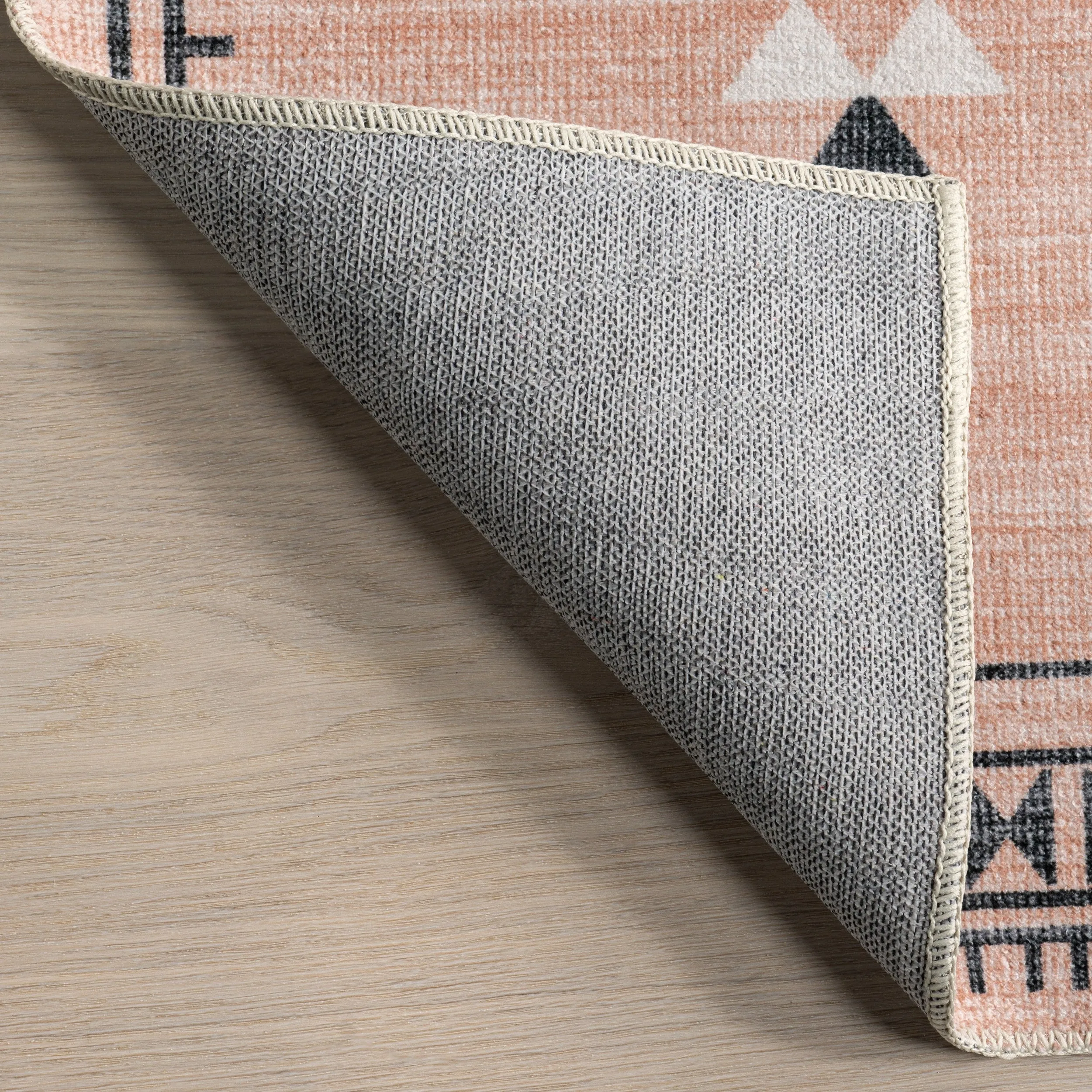 Nuloom Evalyn SpinClean Southwestern Machine Washable Area Rug