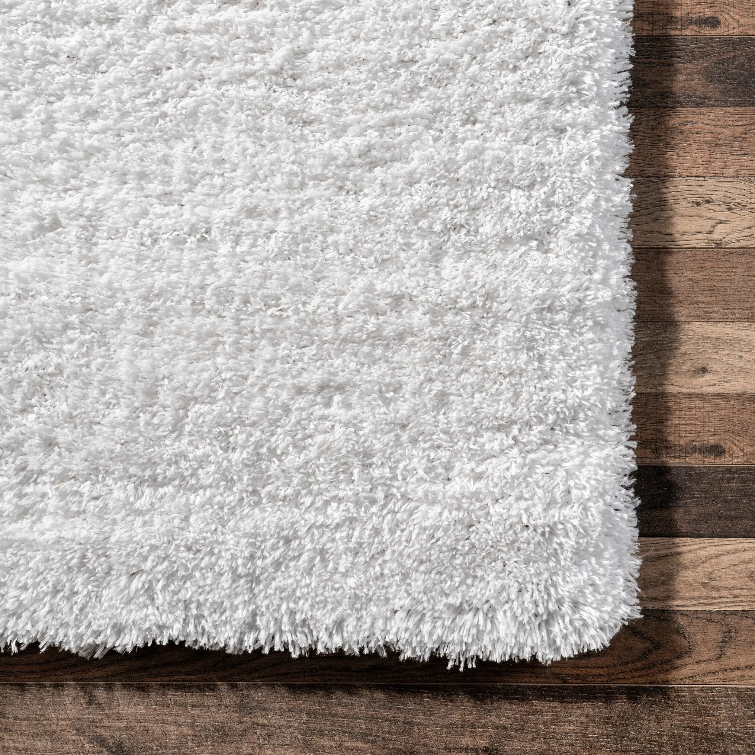Nuloom Gynel Contemporary Shag Area Rug
