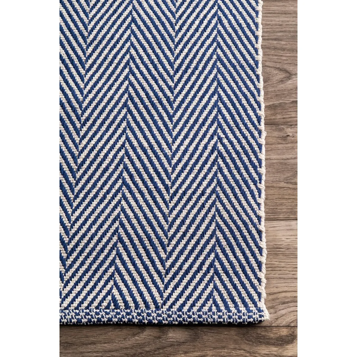 Nuloom Hand Loomed Kimberley Area Rug
