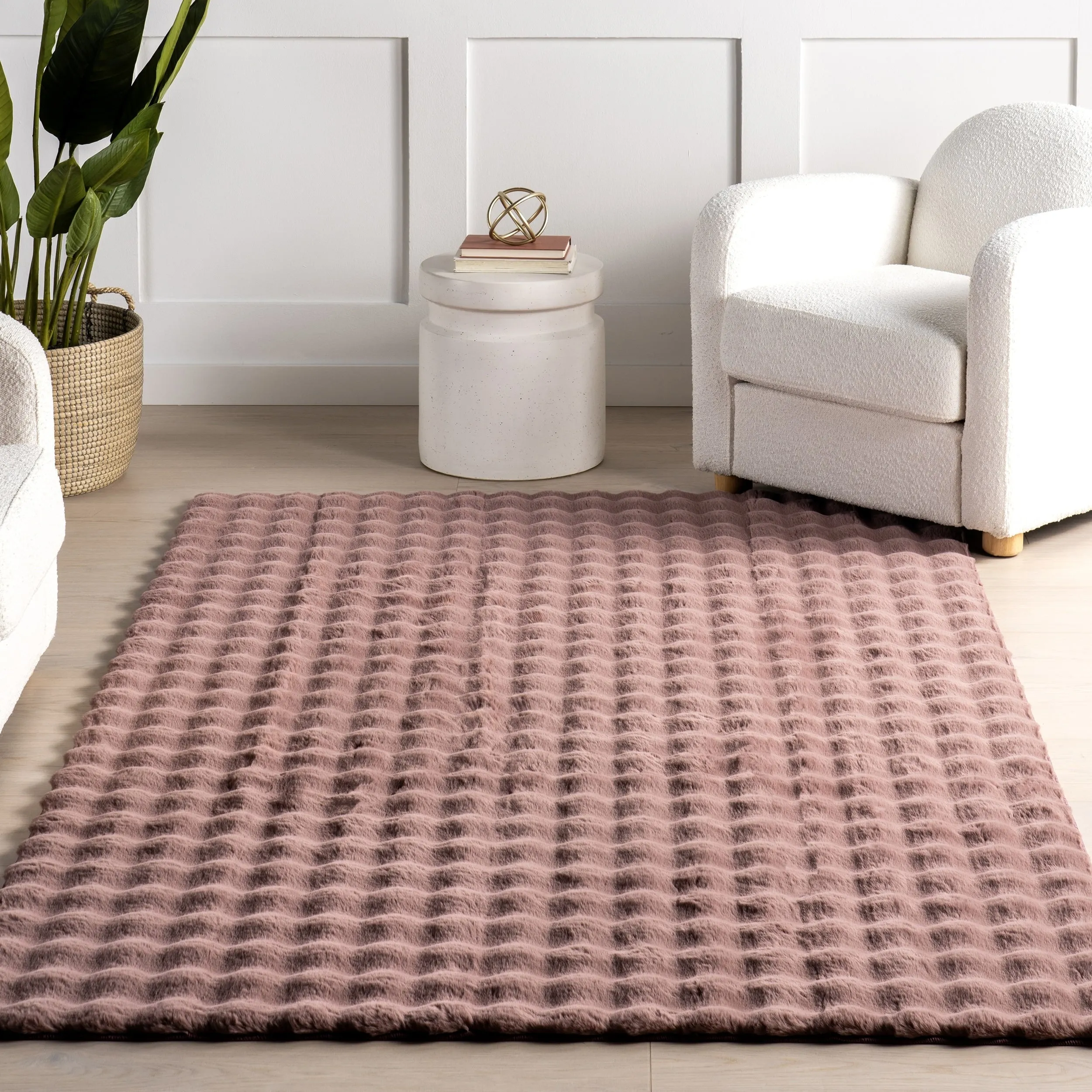 Nuloom Jeni Solid Plush Machine Washable Area Rug
