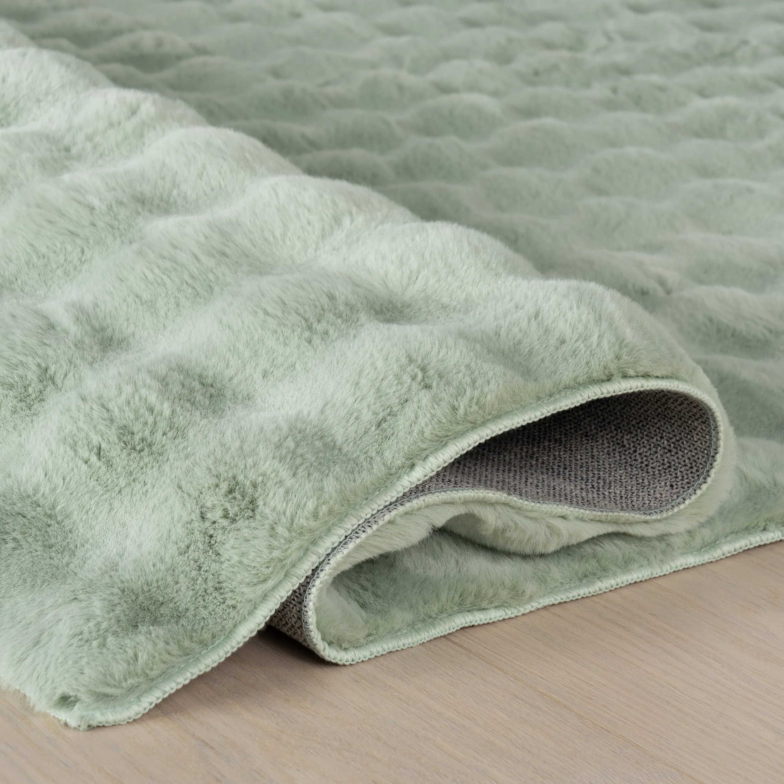 Nuloom Jeni Solid Plush Machine Washable Area Rug