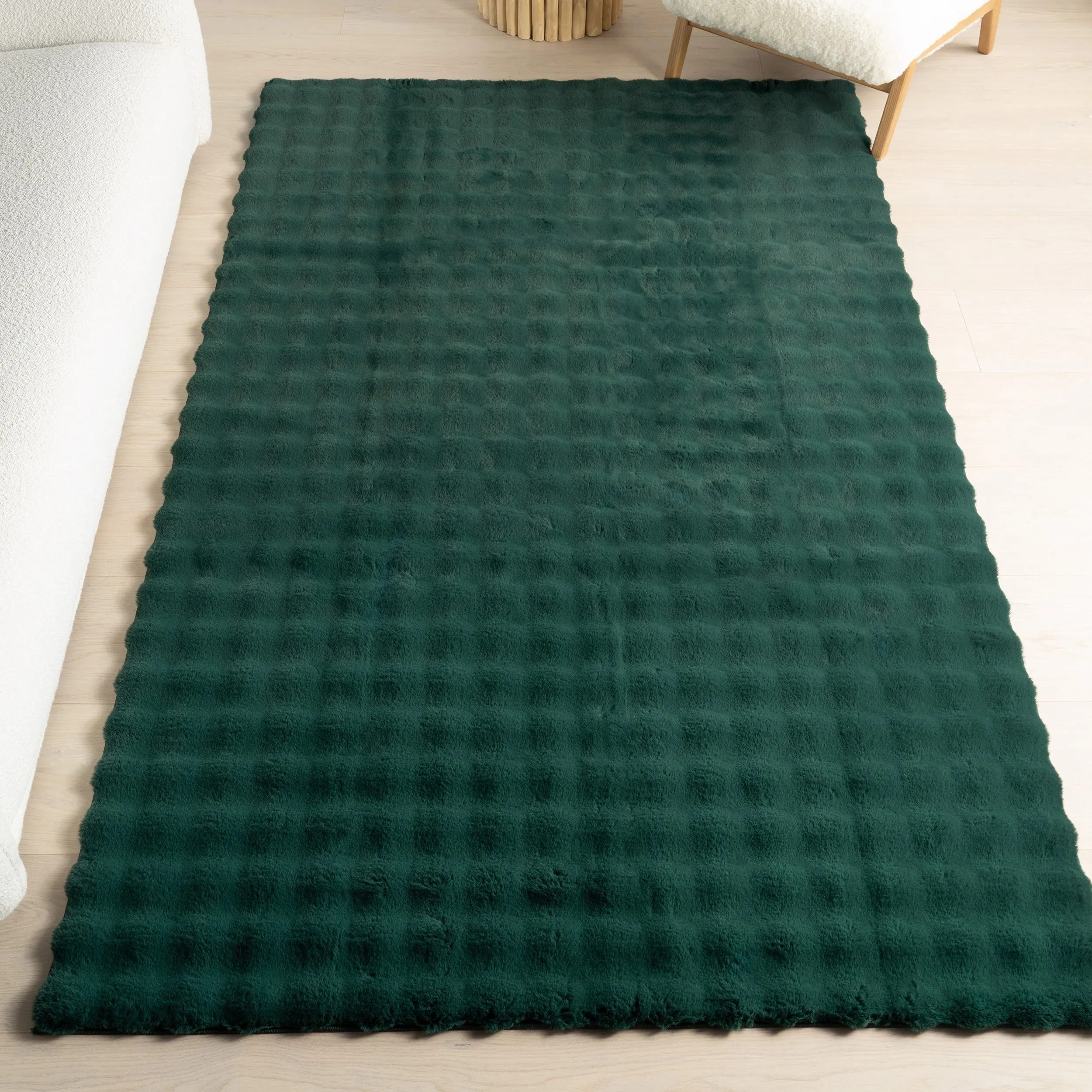 Nuloom Jeni Solid Plush Machine Washable Area Rug