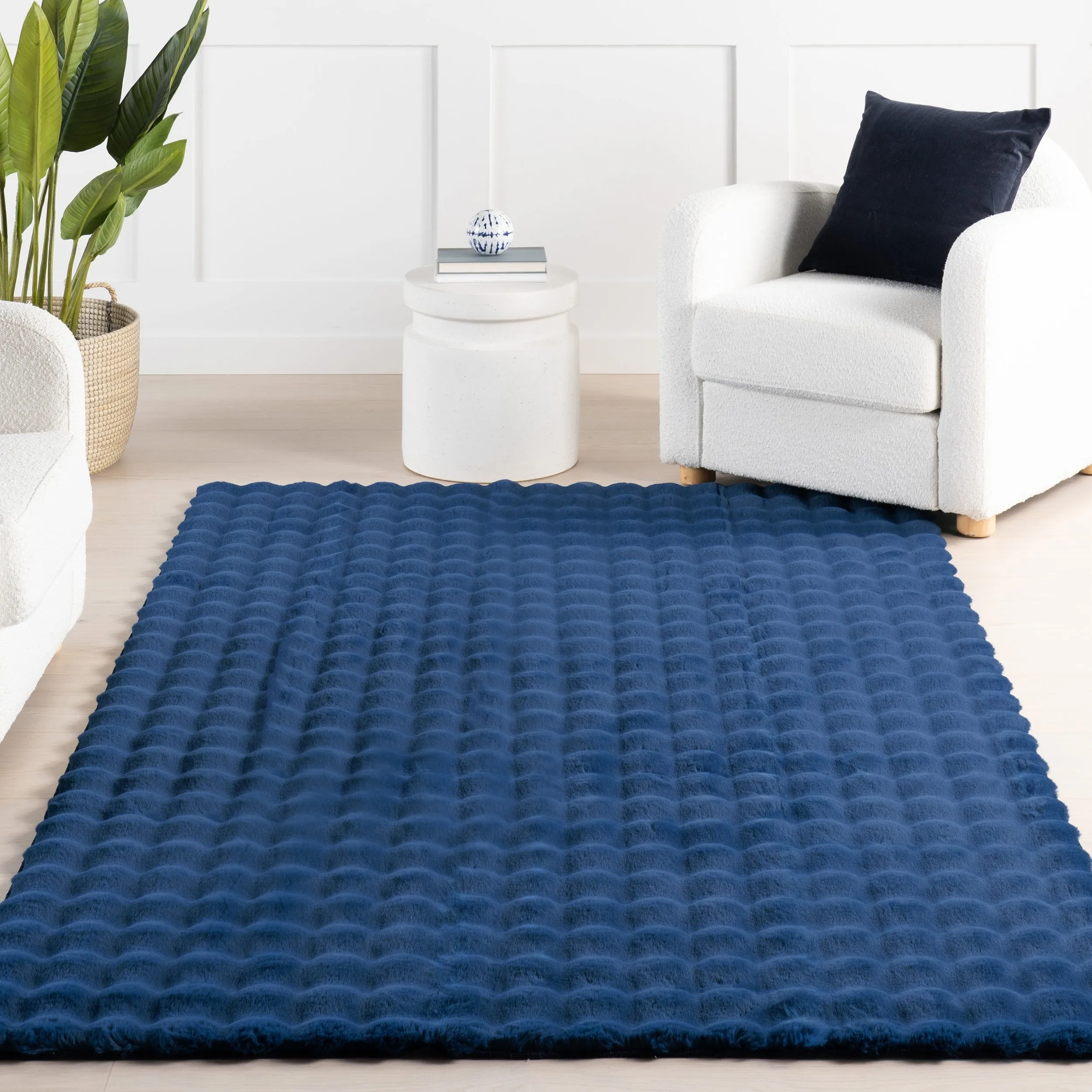 Nuloom Jeni Solid Plush Machine Washable Area Rug
