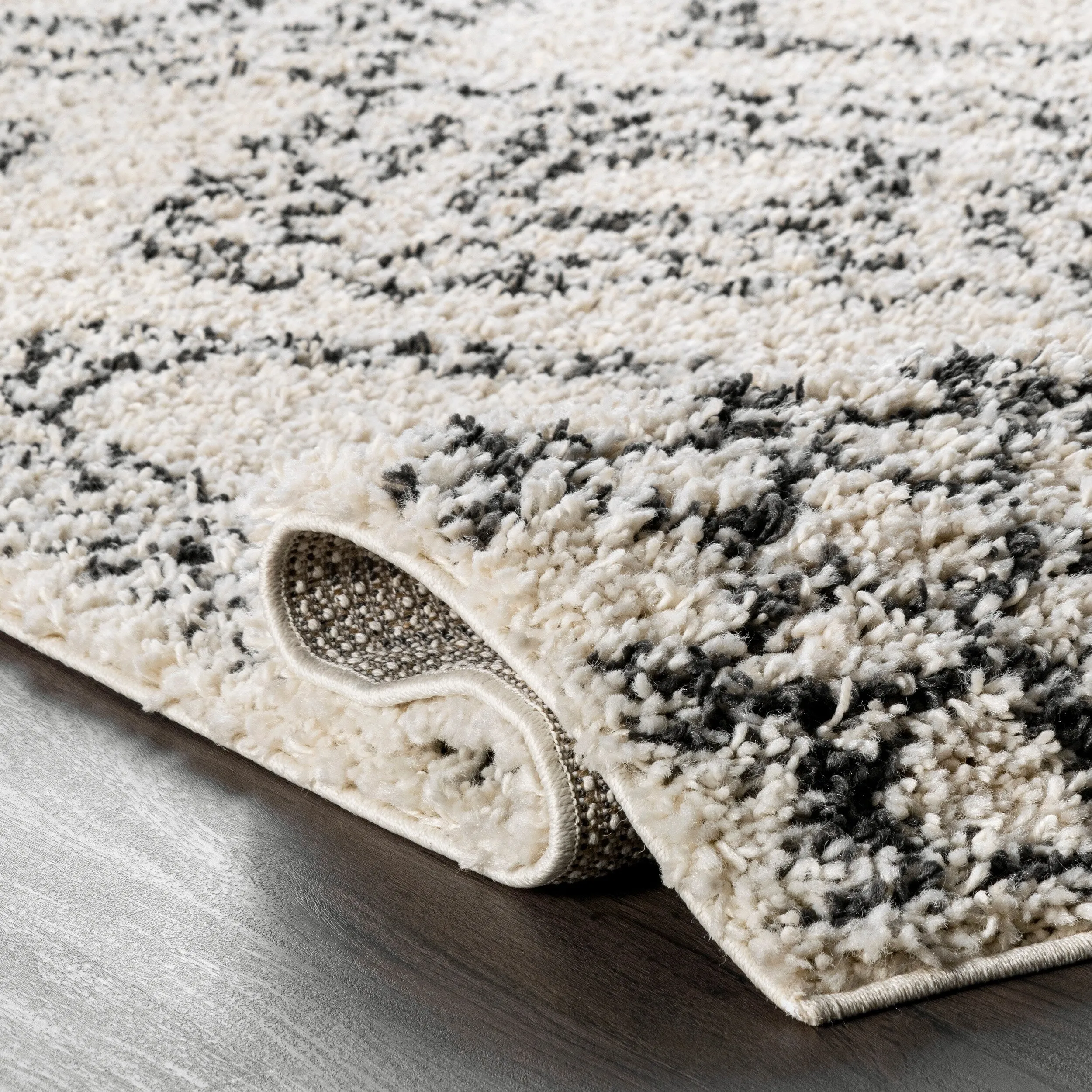 Nuloom Lacey Moroccan Geometric Shag Area Rug