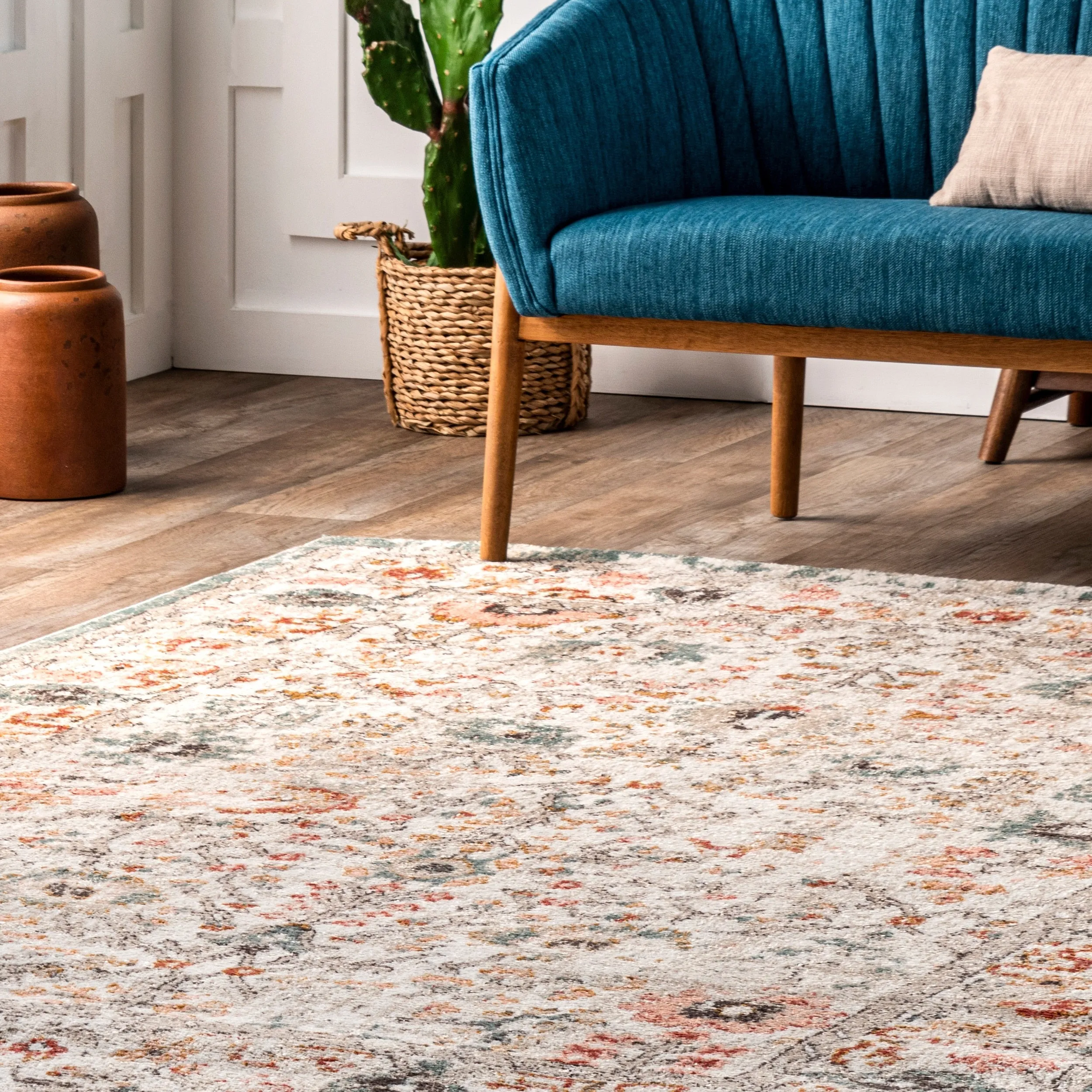 Nuloom Lenore Vintage Floral Area Rug