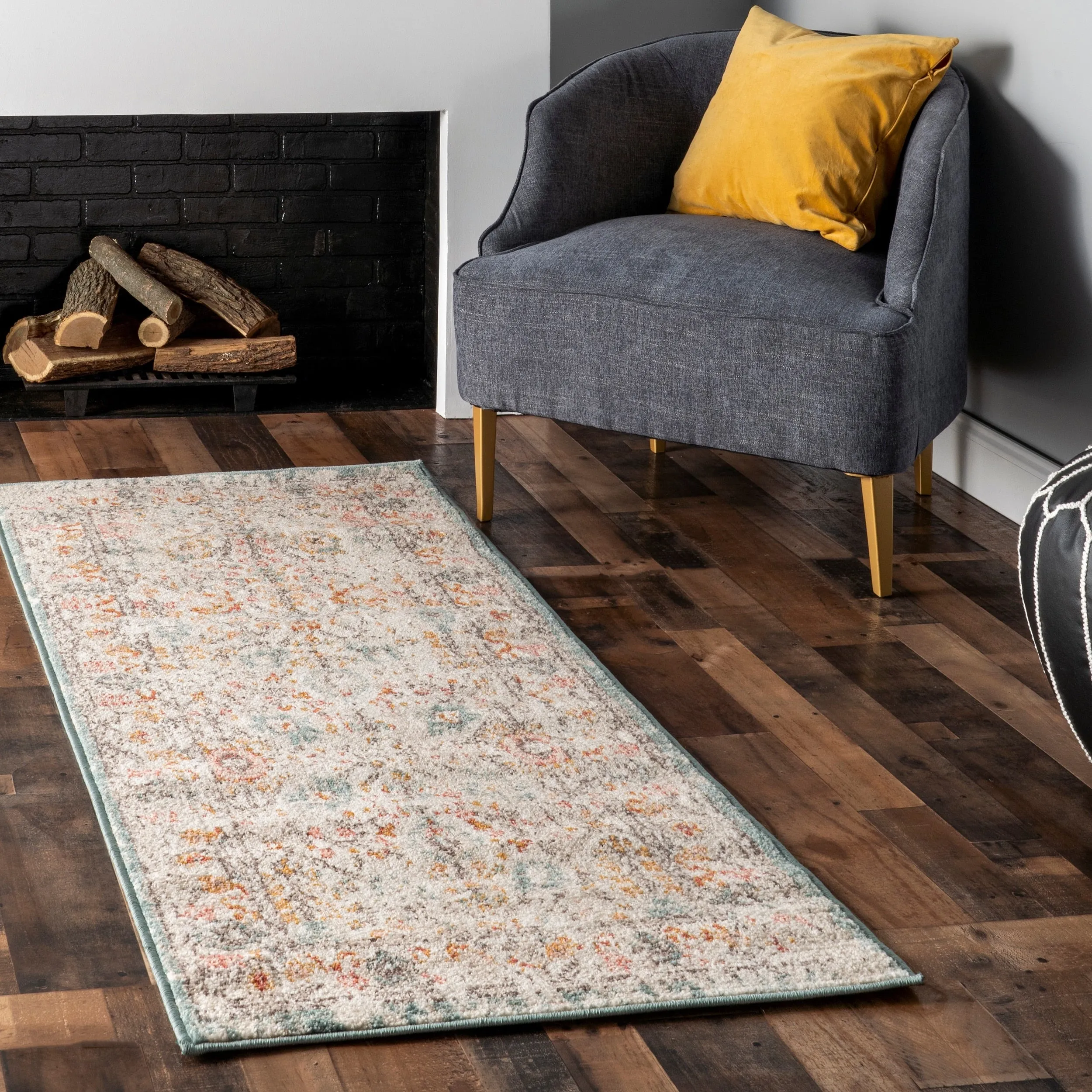 Nuloom Lenore Vintage Floral Area Rug
