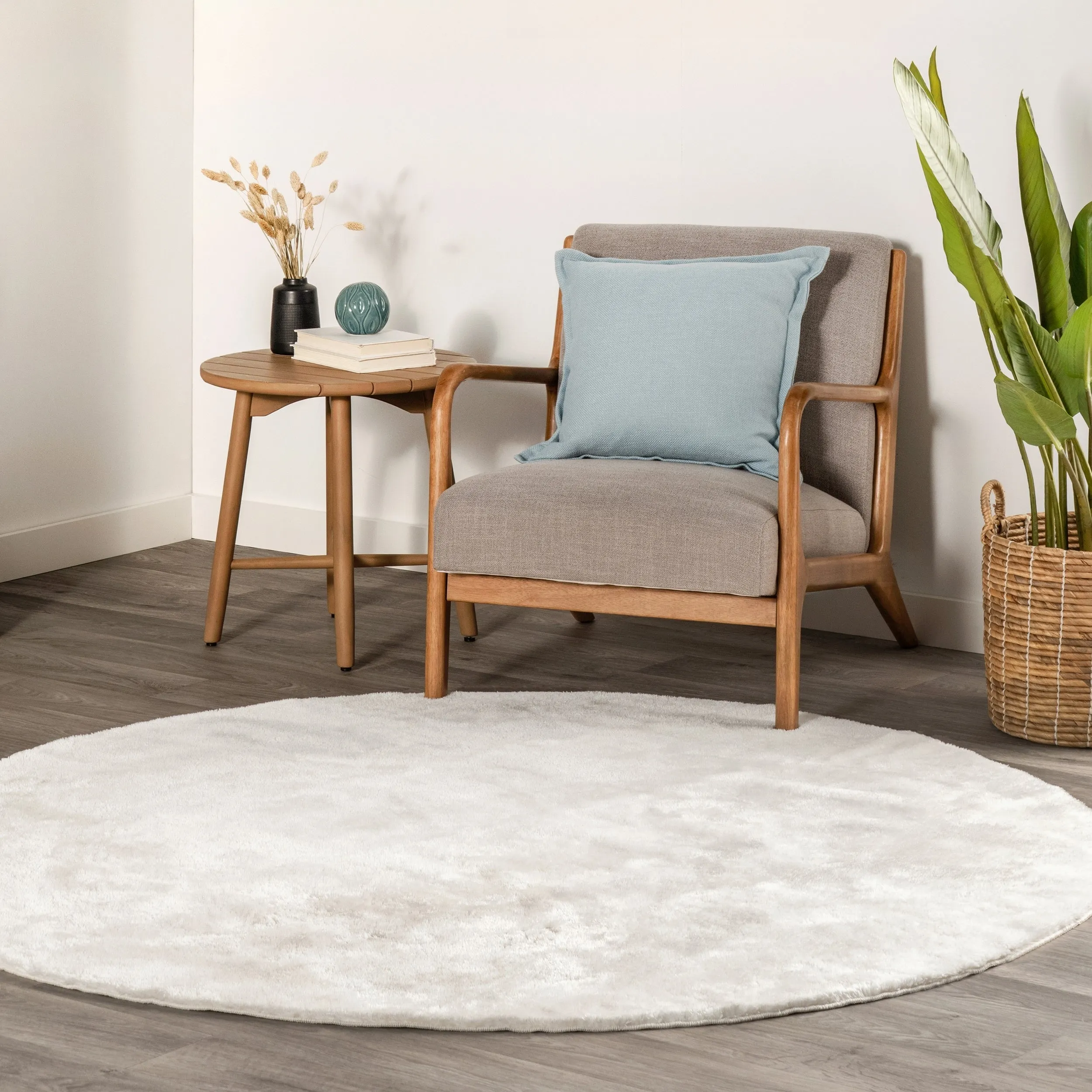 Nuloom Loni SuperiorWash Solid Machine Washable Shag Area Rug