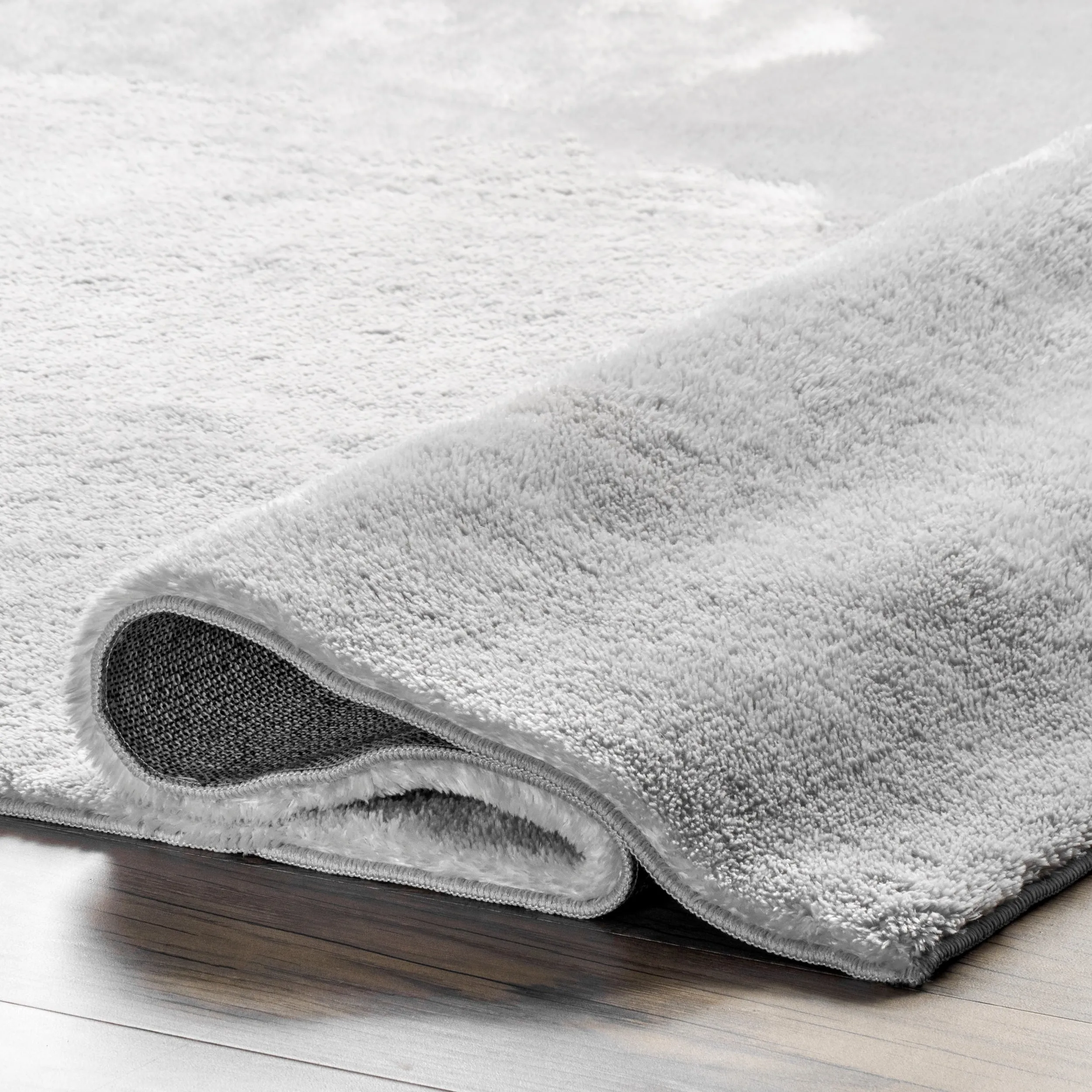 Nuloom Loni SuperiorWash Solid Machine Washable Shag Area Rug