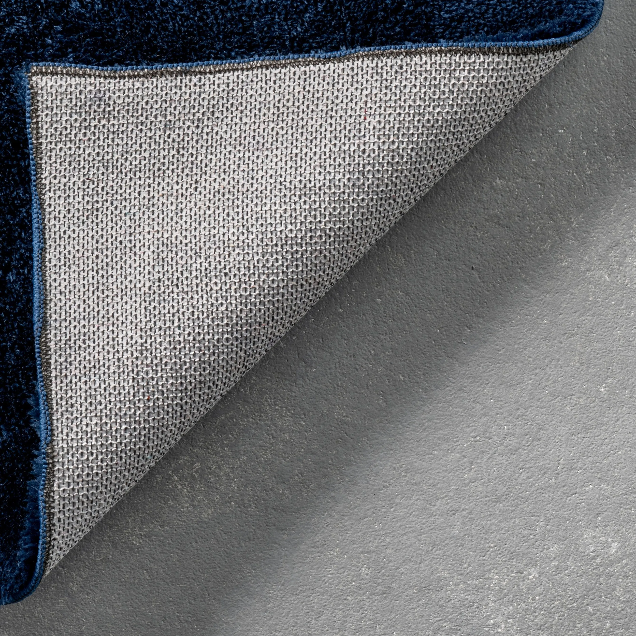 Nuloom Loni SuperiorWash Solid Machine Washable Shag Area Rug