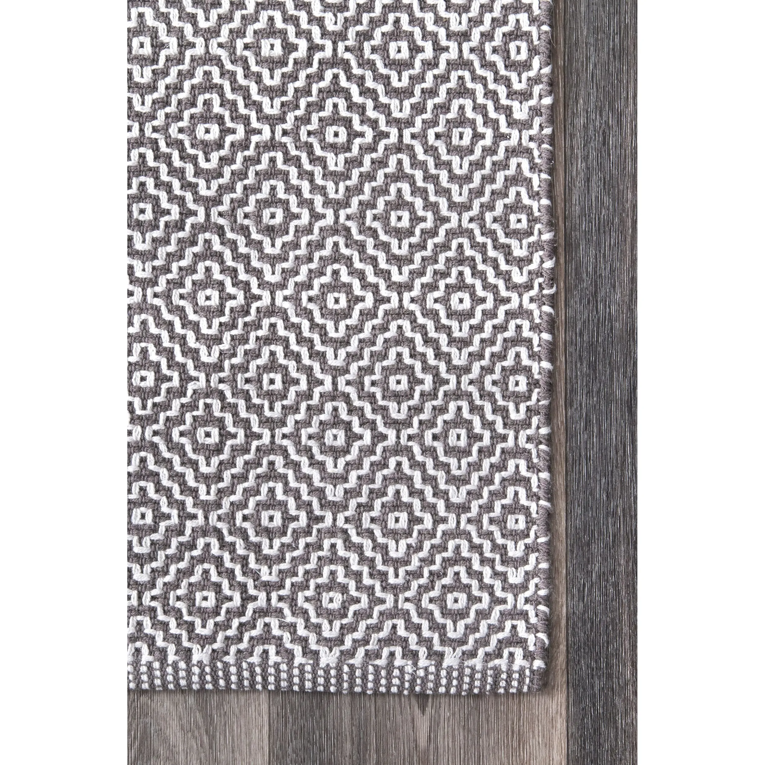 Nuloom Lorretta Geometric Cotton Area Rug