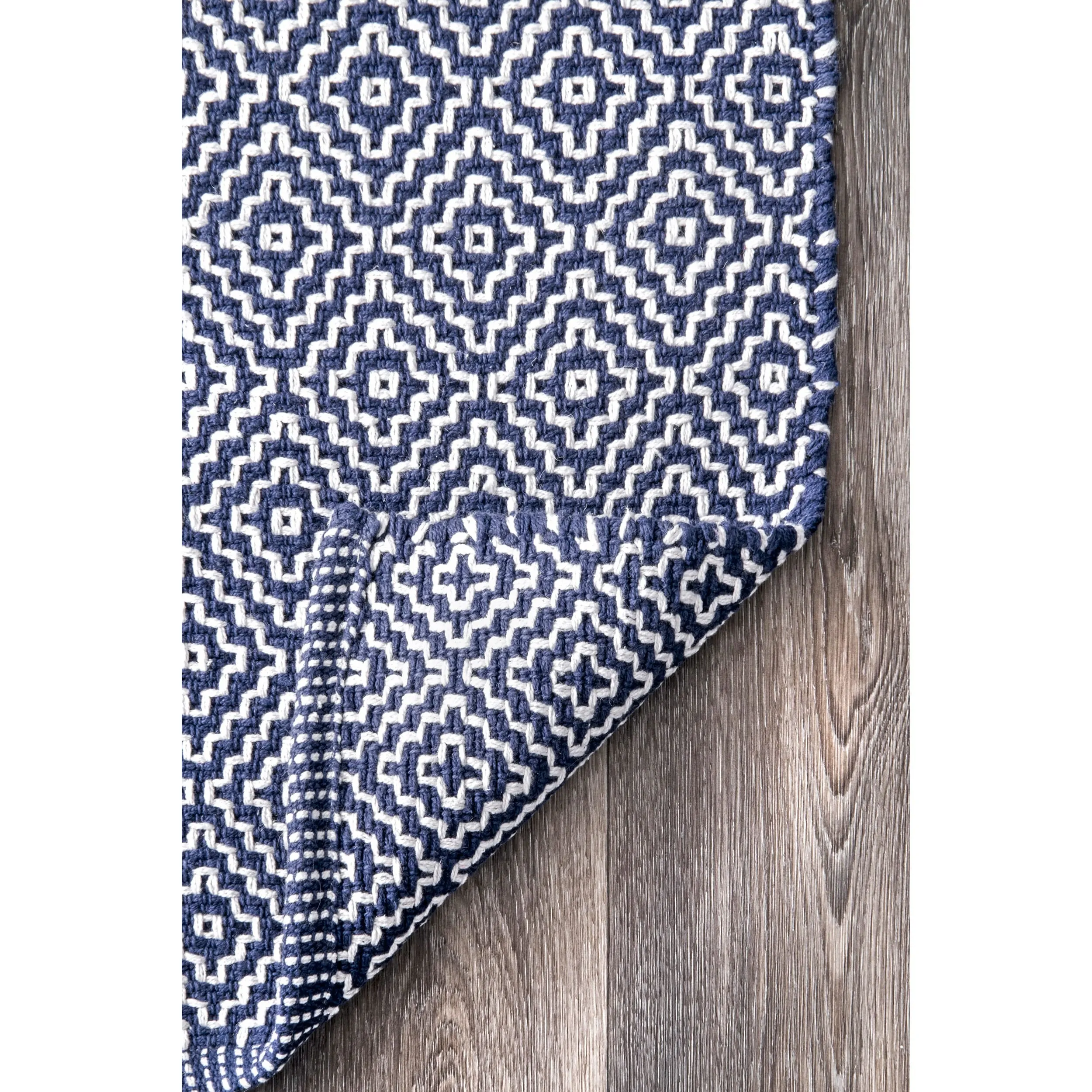 Nuloom Lorretta Geometric Cotton Area Rug