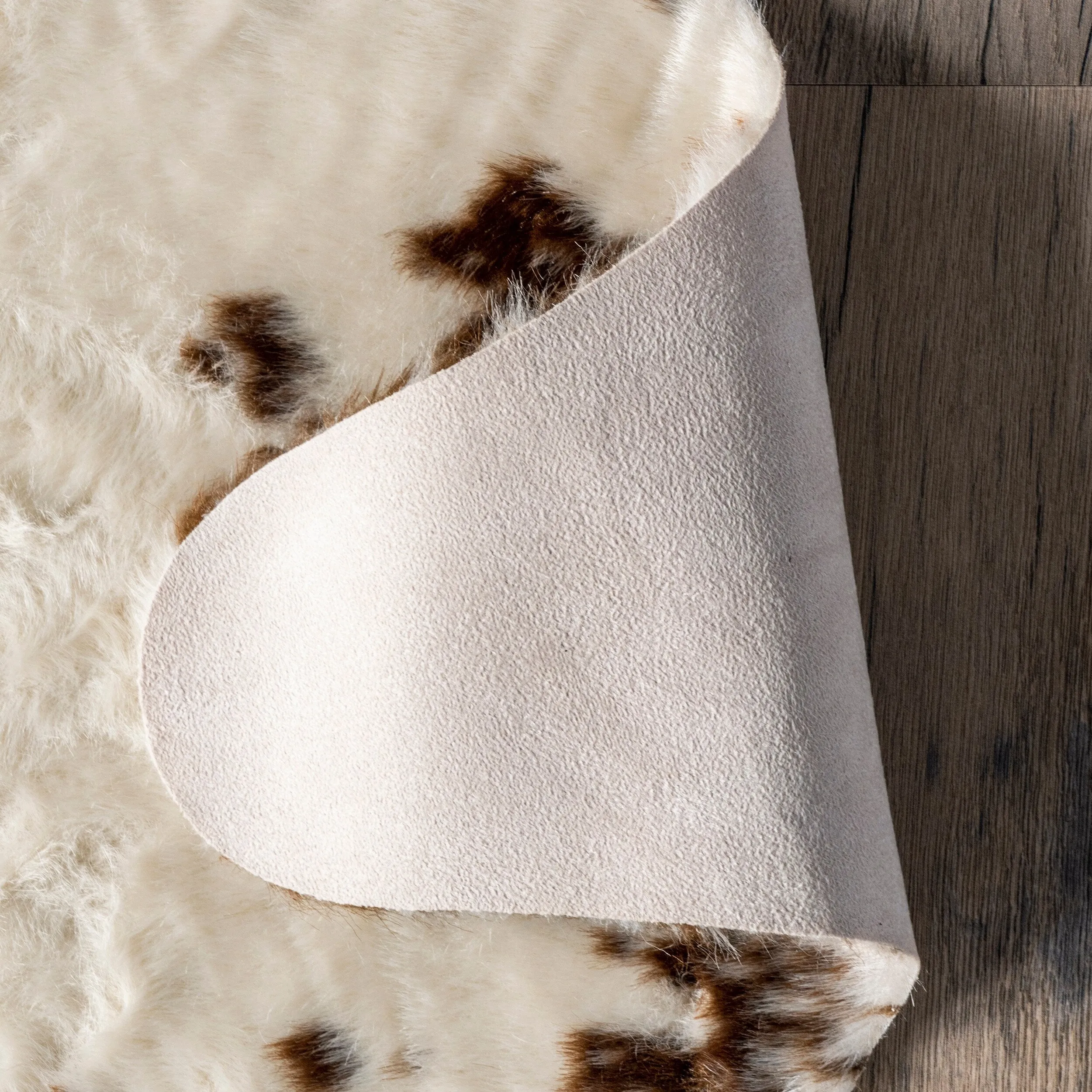 Nuloom Marcia SpinClean Machine Washable Faux Cowhide Area Rug