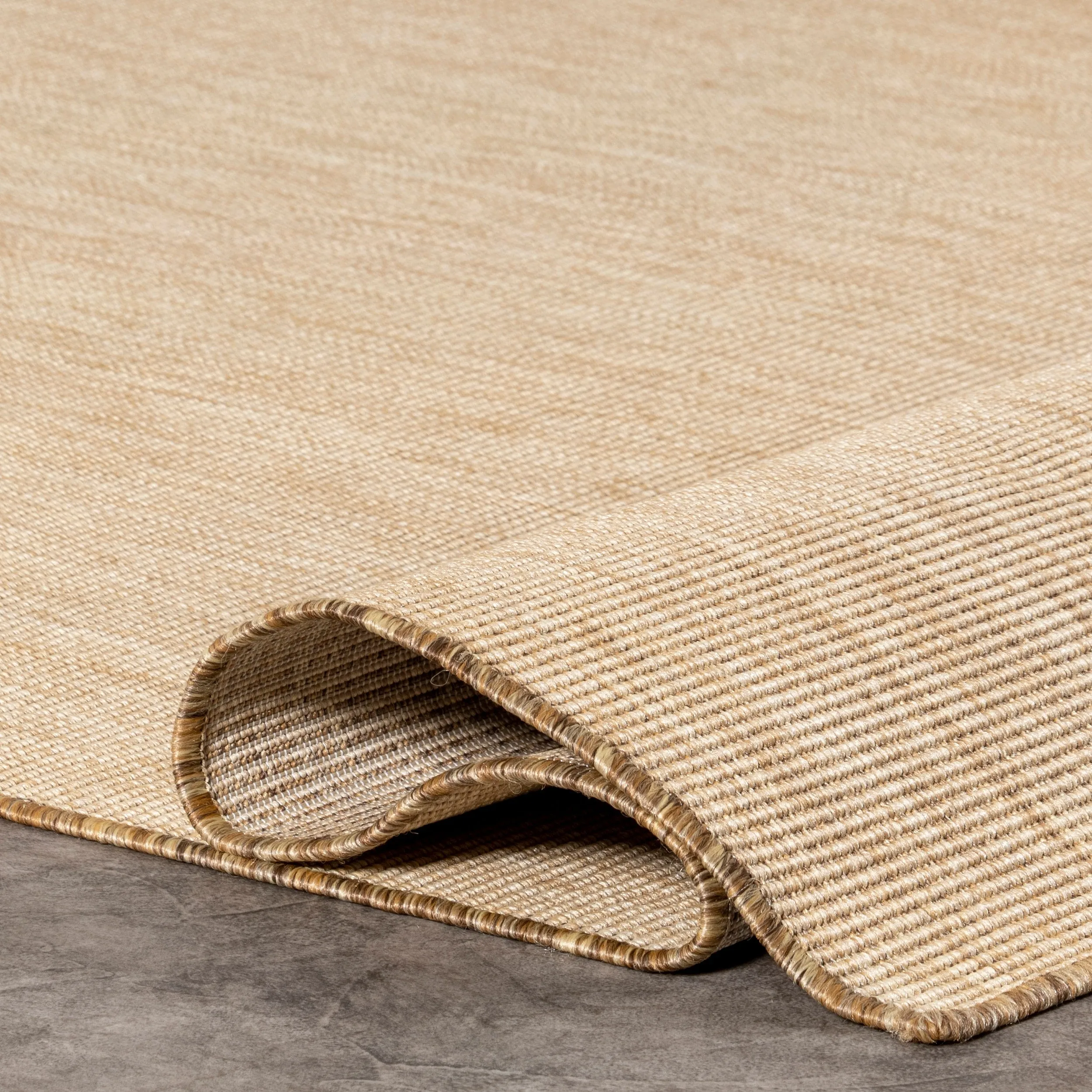Nuloom Nakia Transitional Indoor/Outdoor Area Rug