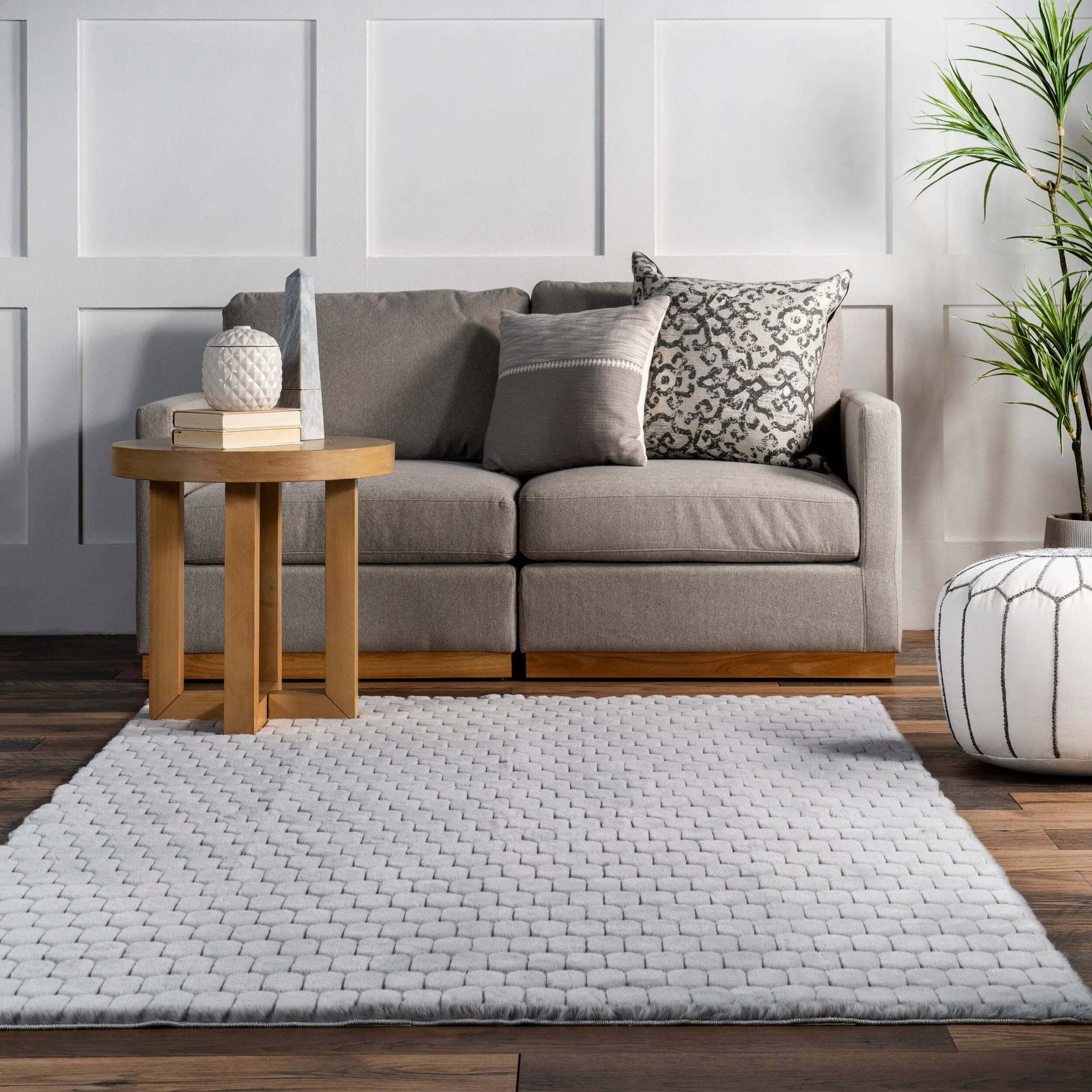 Nuloom Nia SuperiorWash Tile Faux Rabbit Machine Washable Area Rug