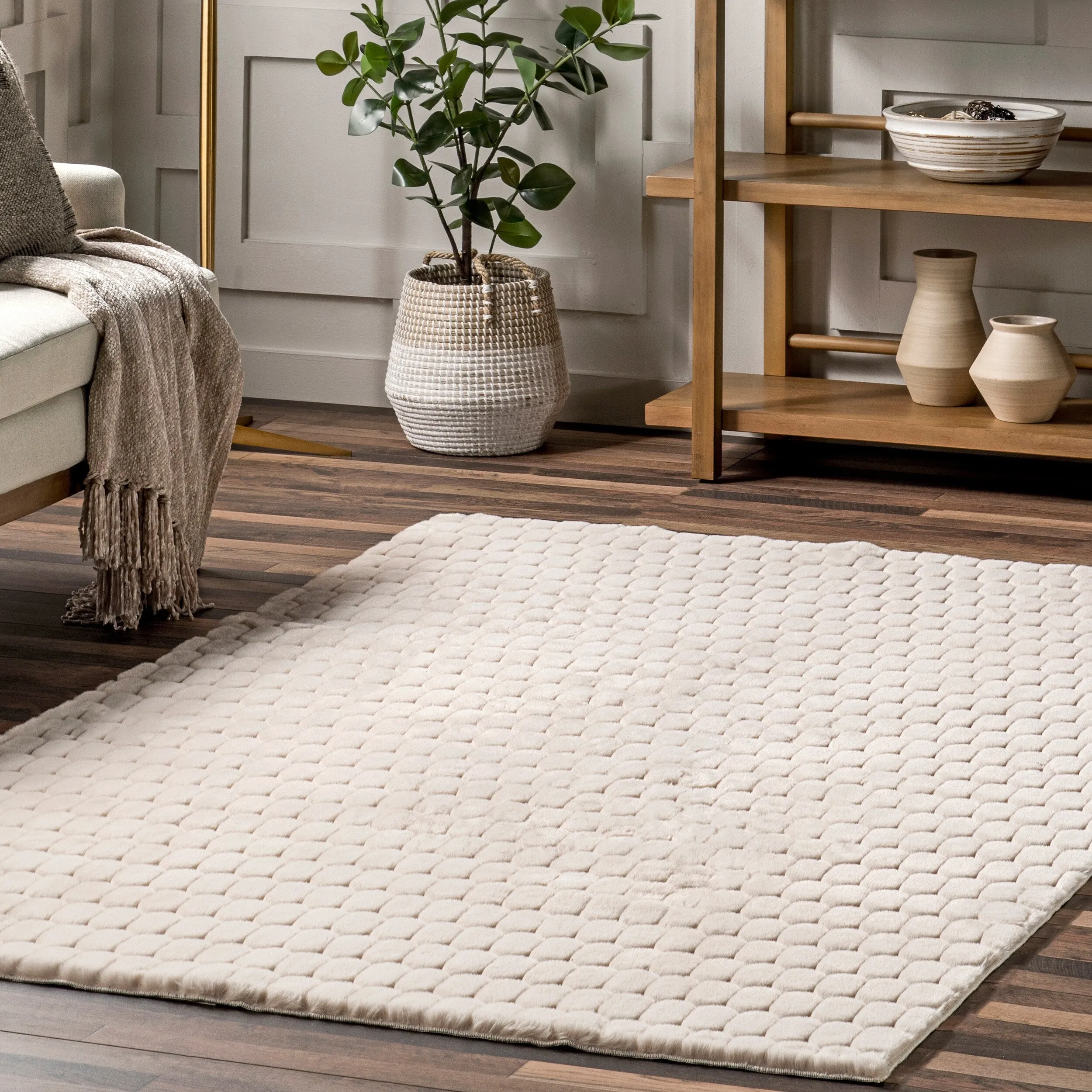 Nuloom Nia SuperiorWash Tile Faux Rabbit Machine Washable Area Rug