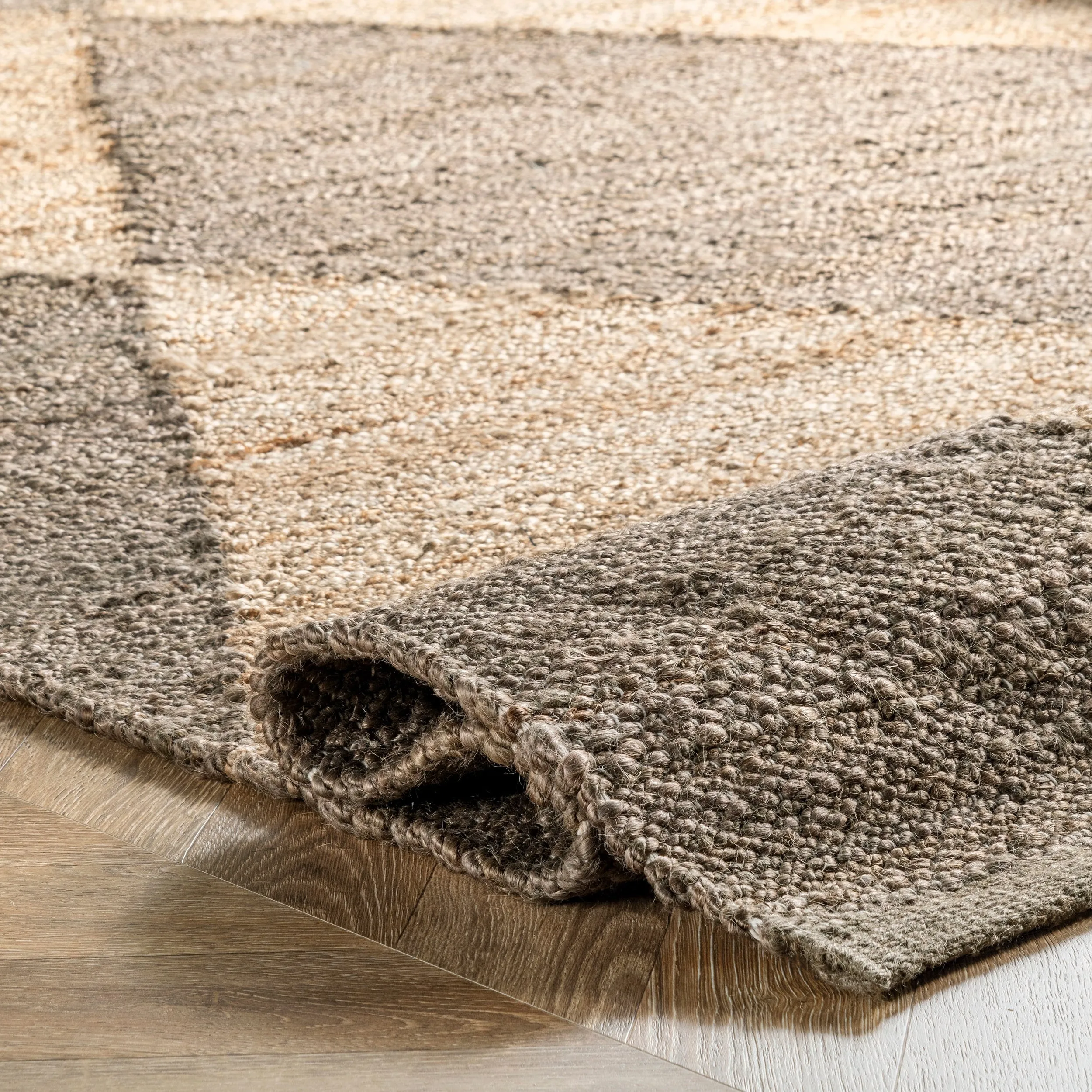 Nuloom Pandora Diamond Jute Area Rug