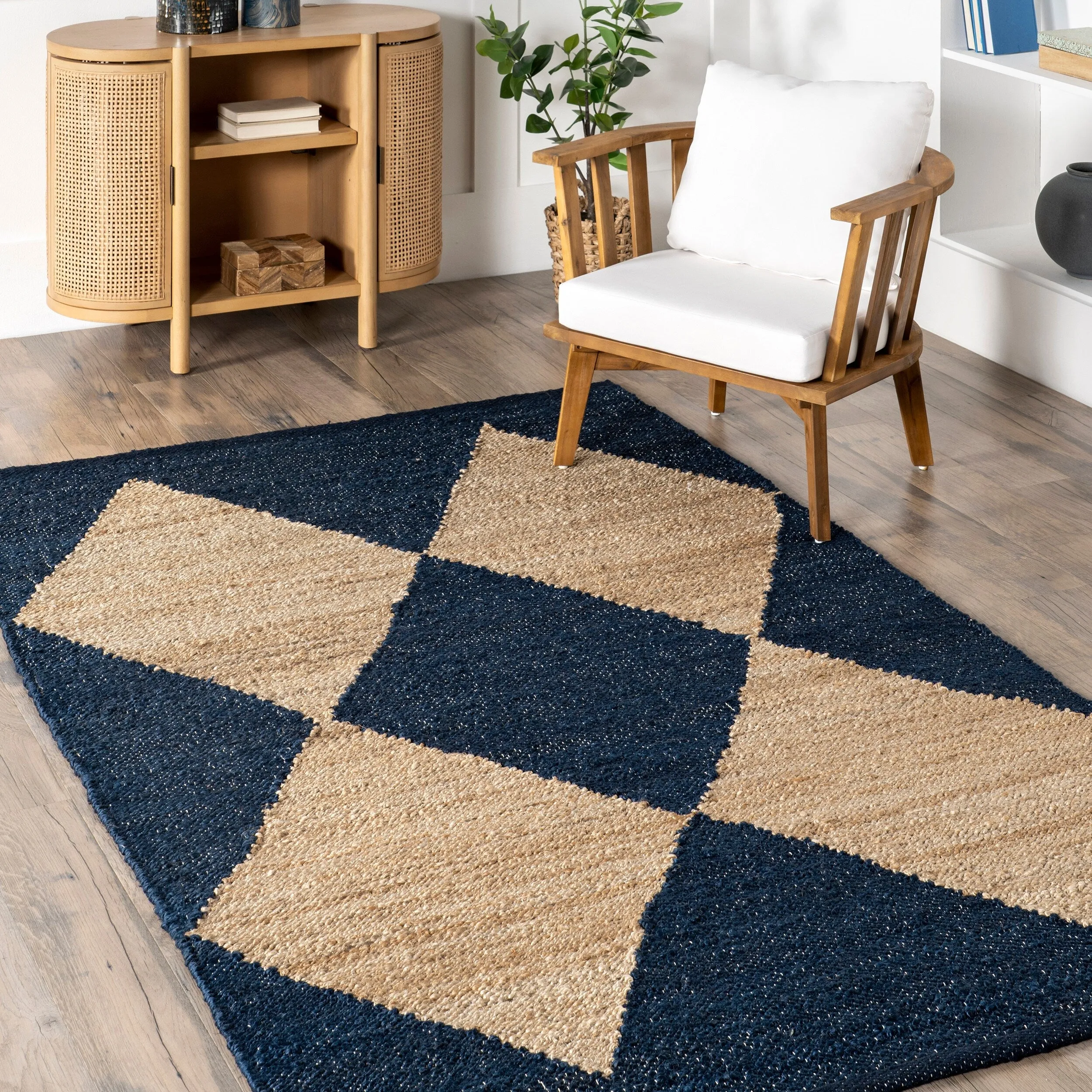 Nuloom Pandora Diamond Jute Area Rug