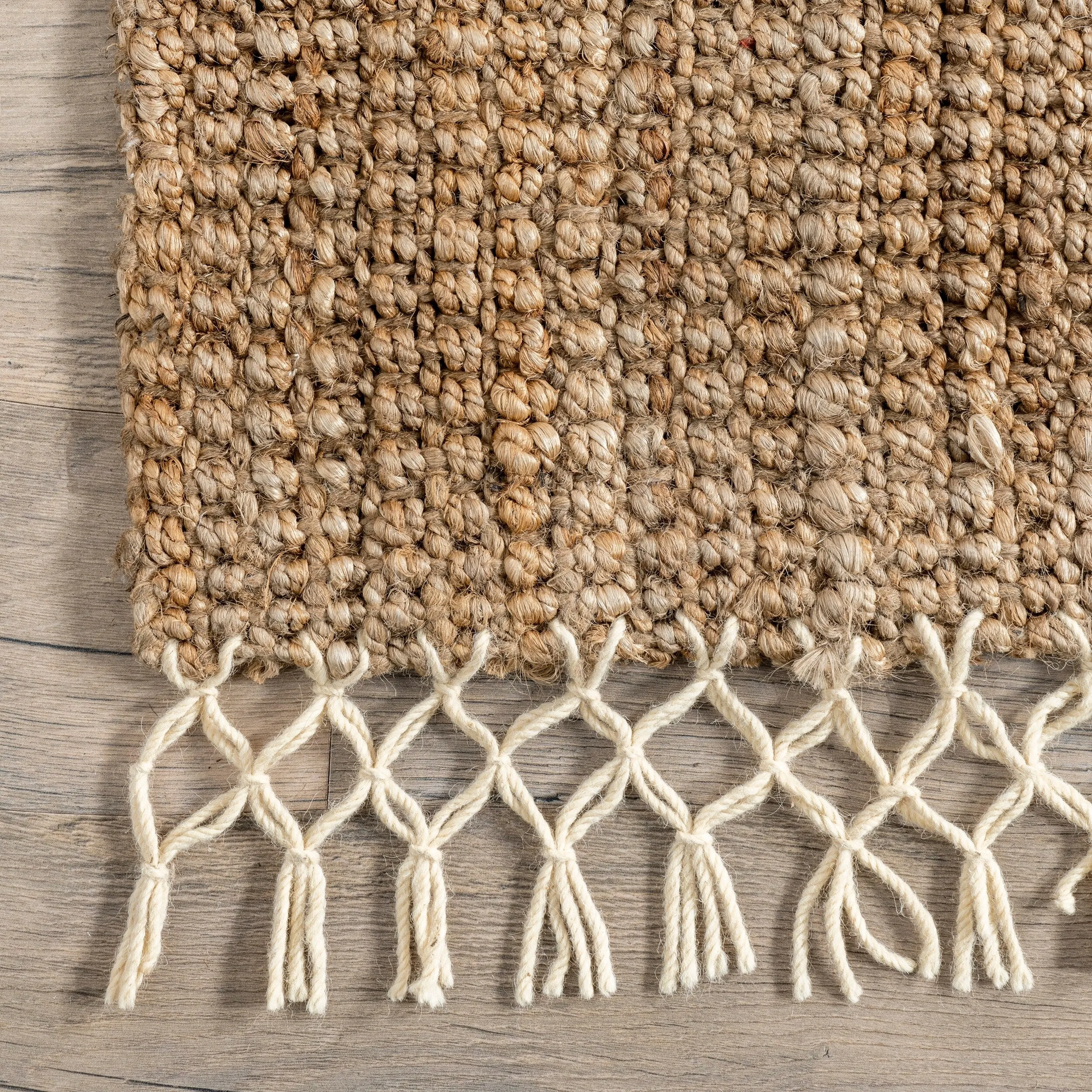 Nuloom Raleigh Farmhouse Jute Tasseled Area Rug