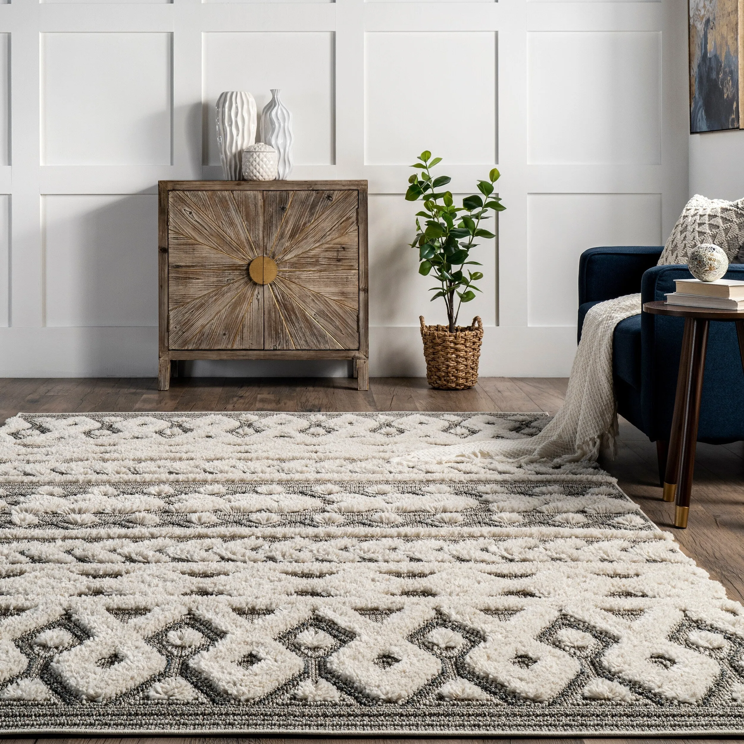 Nuloom Rebecca High Low Textured Shaggy Area Rug