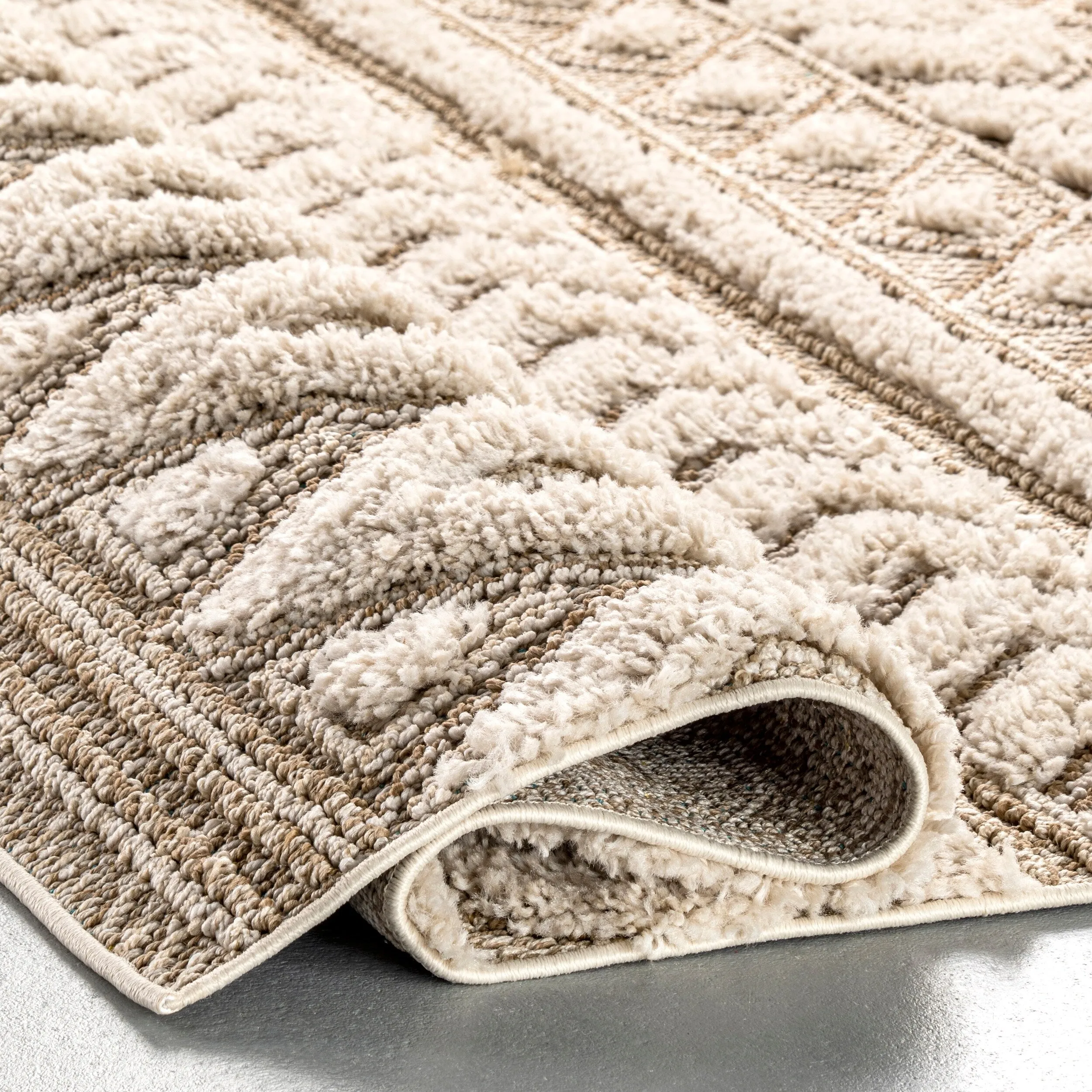 Nuloom Rebecca High Low Textured Shaggy Area Rug