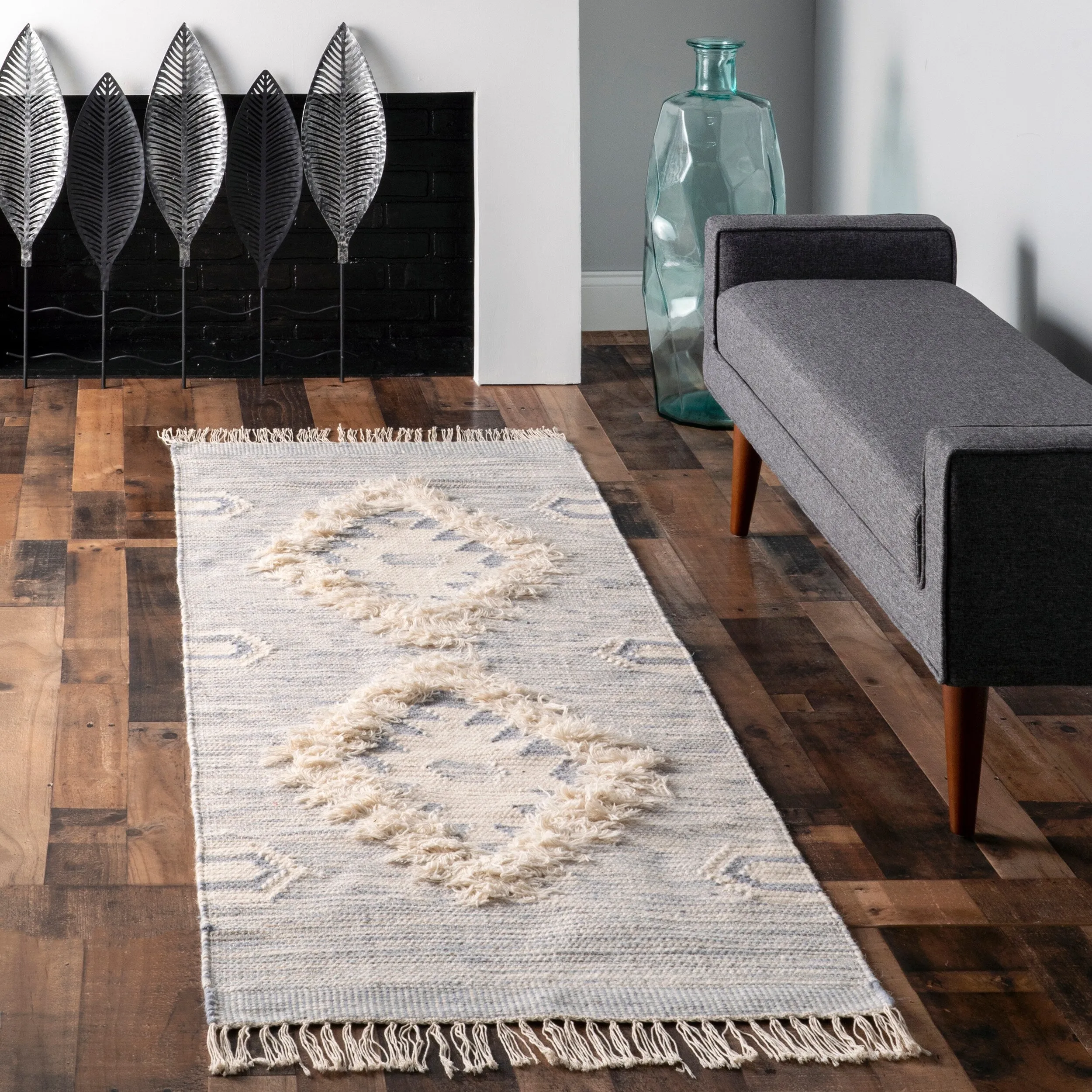 Nuloom Savannah Moroccan Tasseled Wool Area Rug