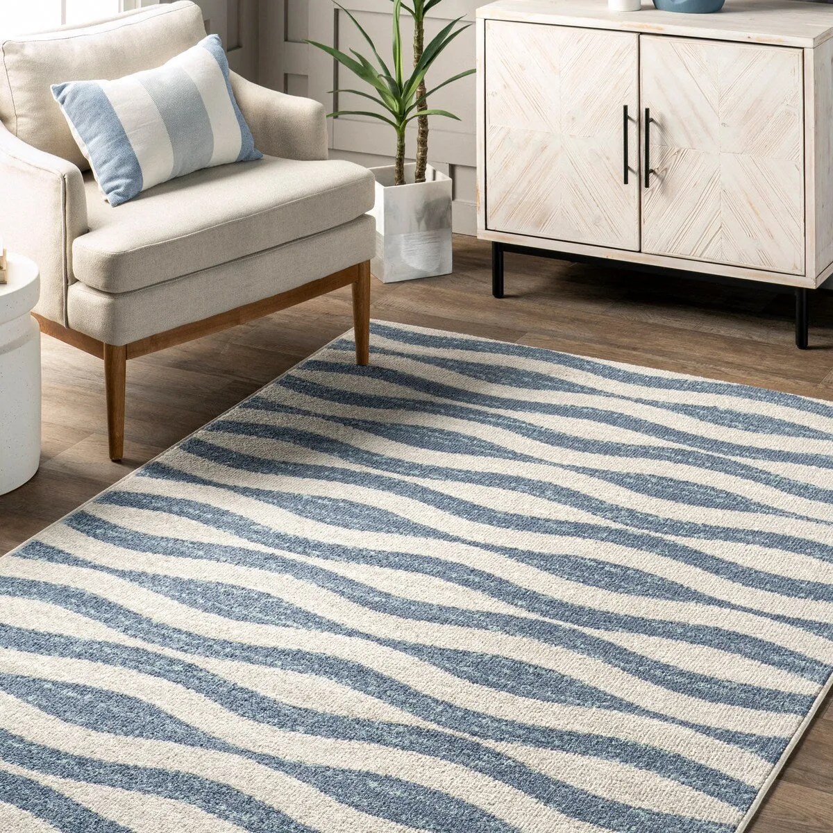 Nuloom Tristan Contemporary Waves Area Rug