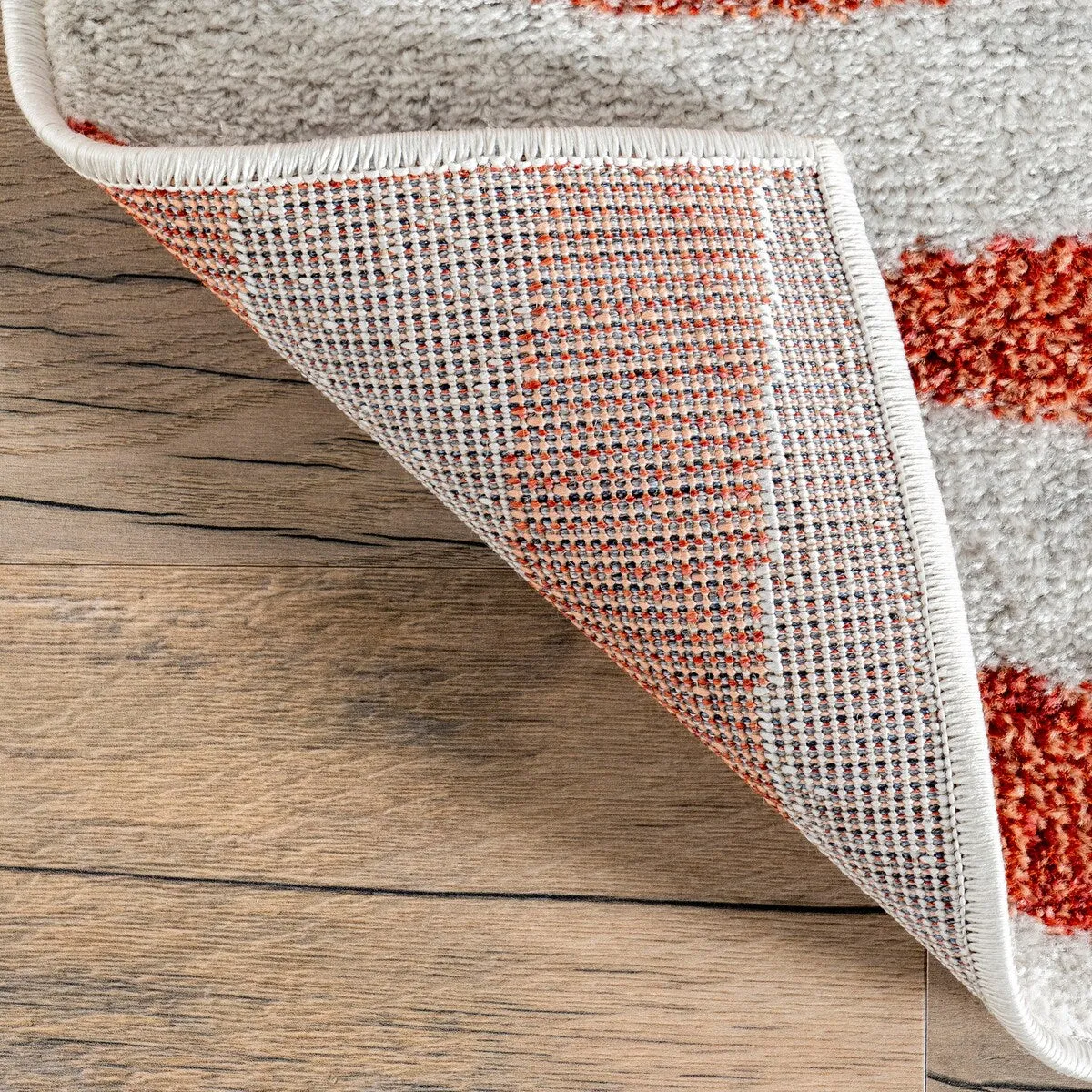 Nuloom Tristan Contemporary Waves Area Rug