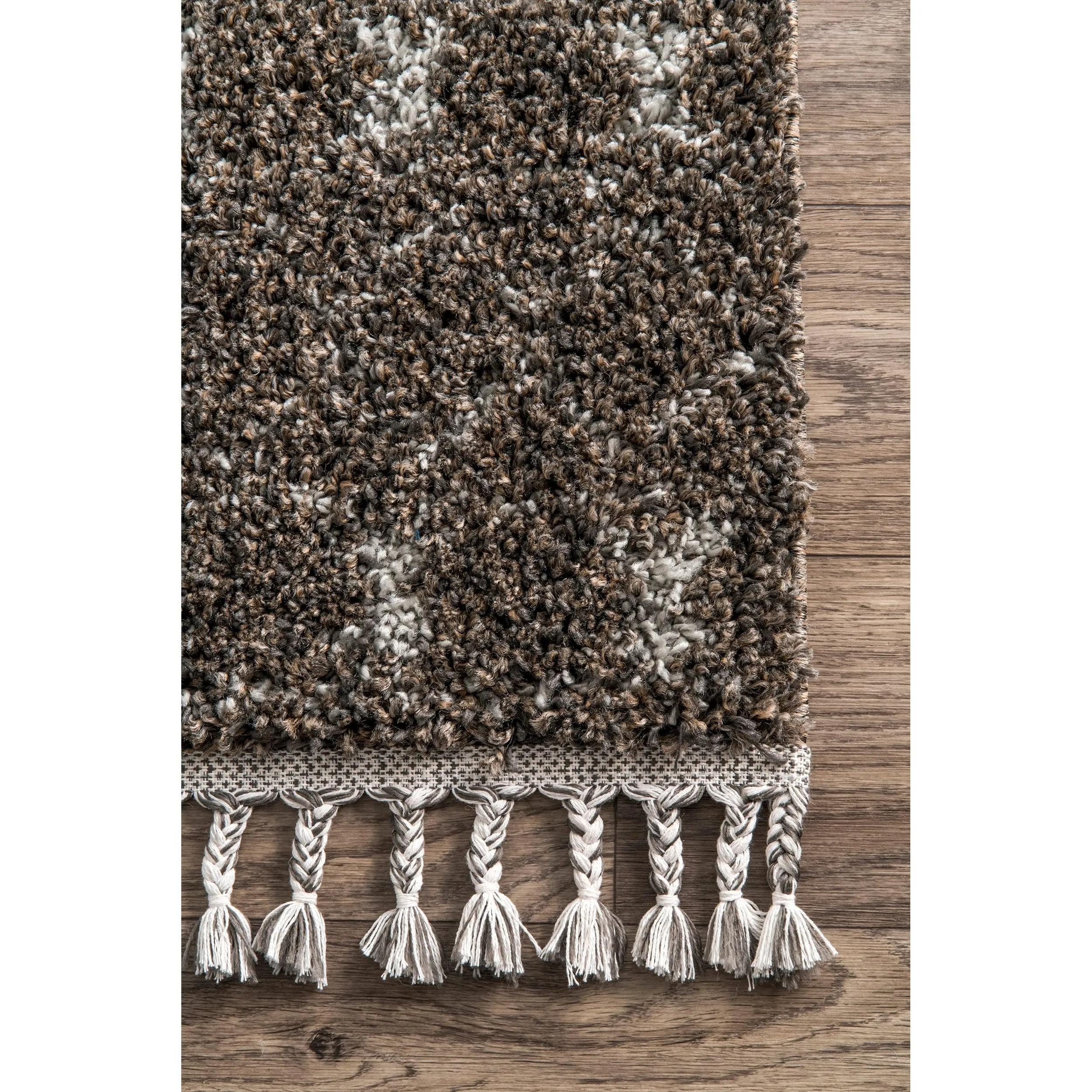 Nuloom Vasiliki Moroccan Shag Tasseled Area Rug