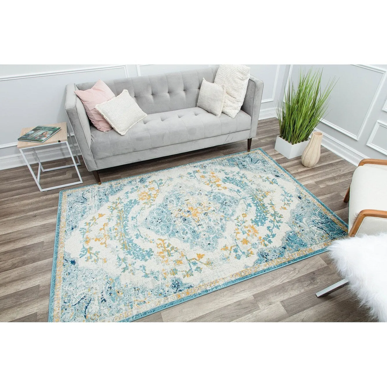 Oleander Vintage Transitional Pink Amaranth Medallion Rug