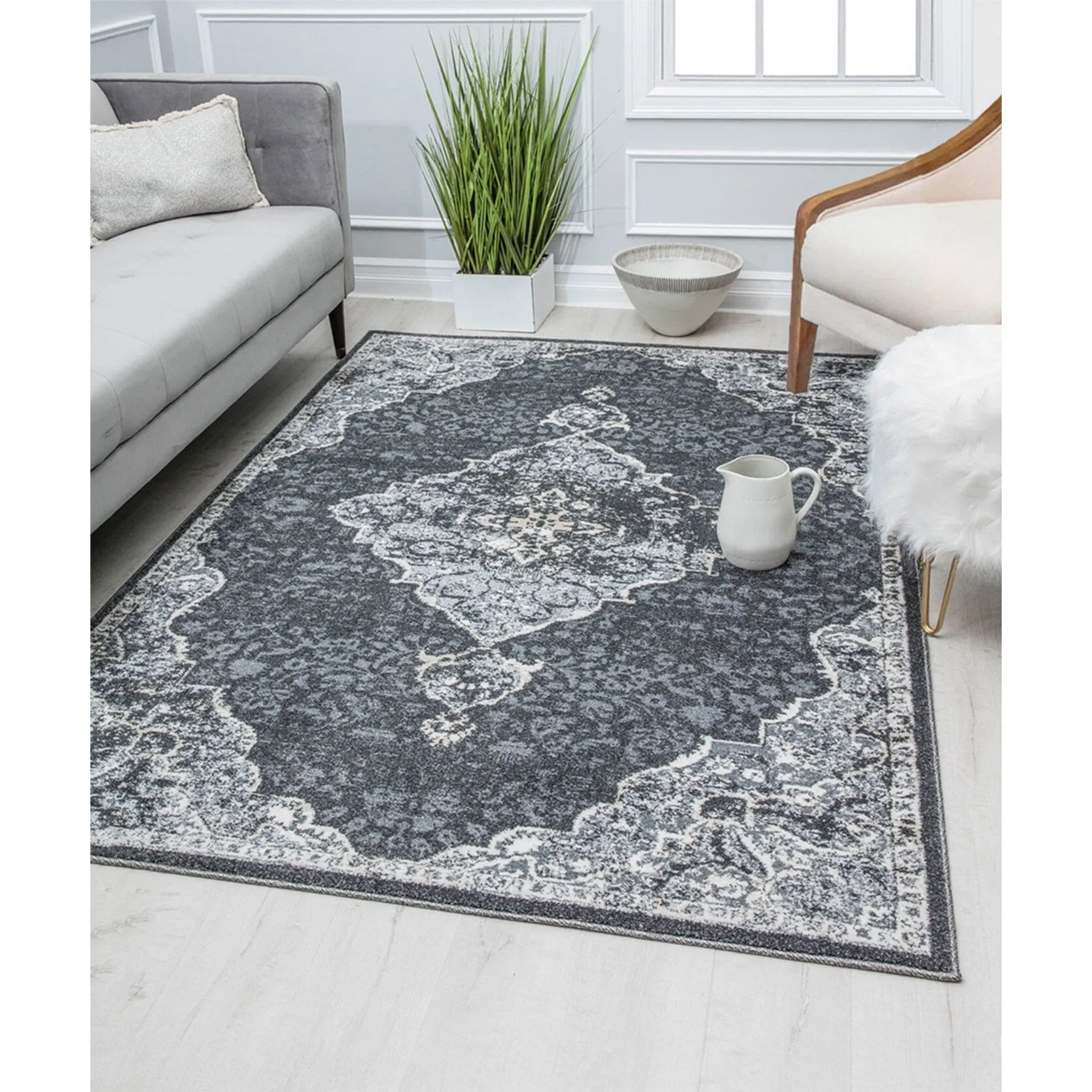 Oleander Vintage Transitional Pink Amaranth Medallion Rug