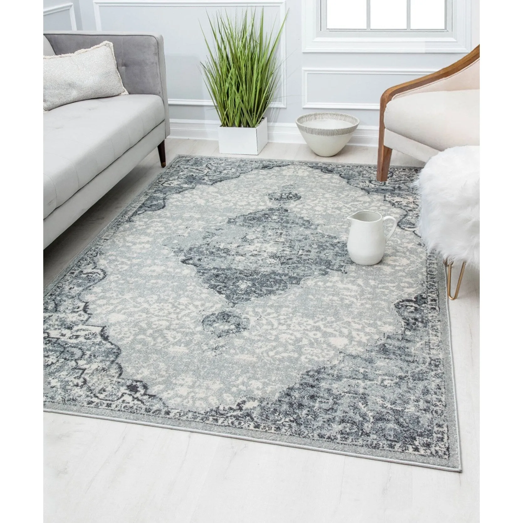 Oleander Vintage Transitional Pink Amaranth Medallion Rug