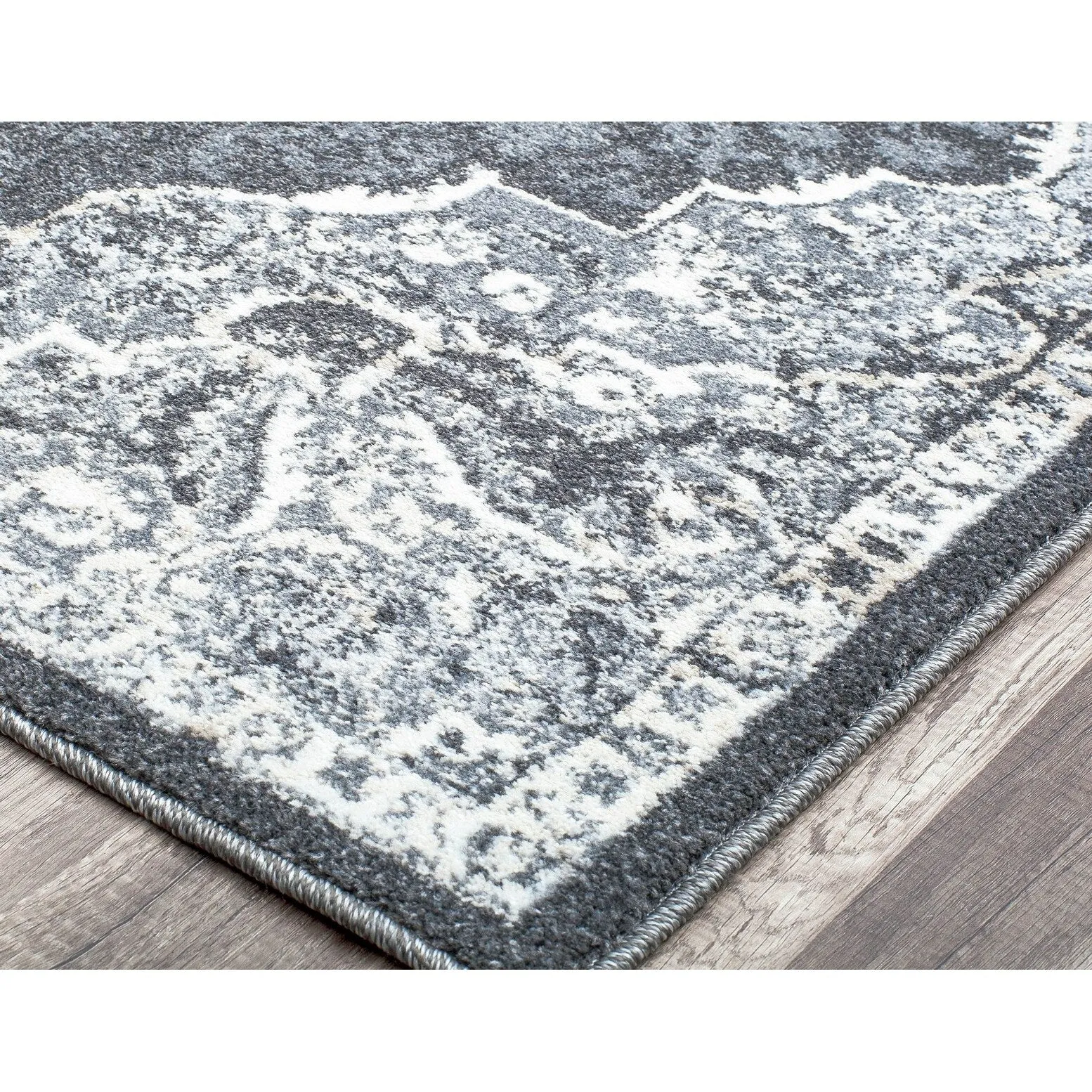 Oleander Vintage Transitional Pink Amaranth Medallion Rug