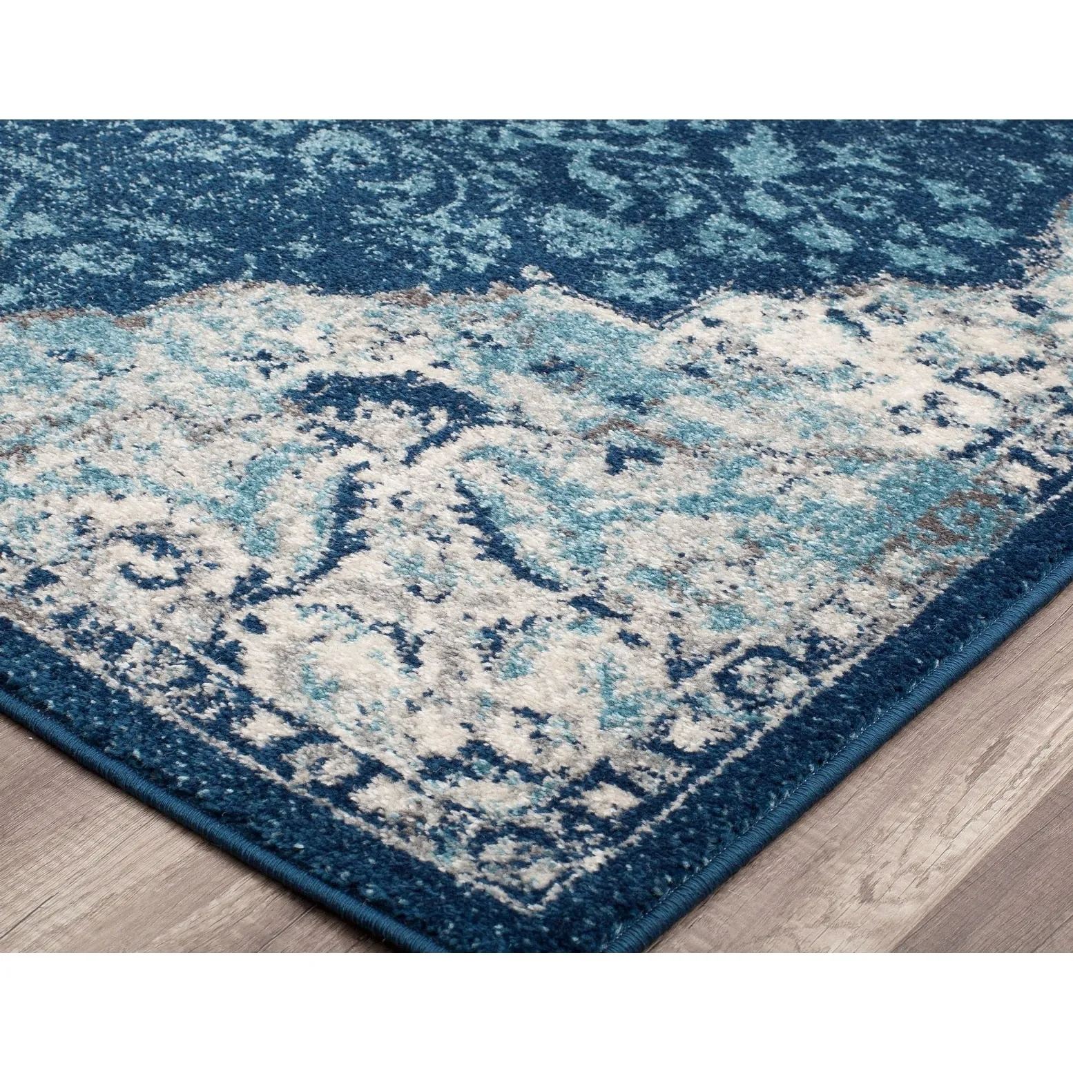 Oleander Vintage Transitional Pink Amaranth Medallion Rug