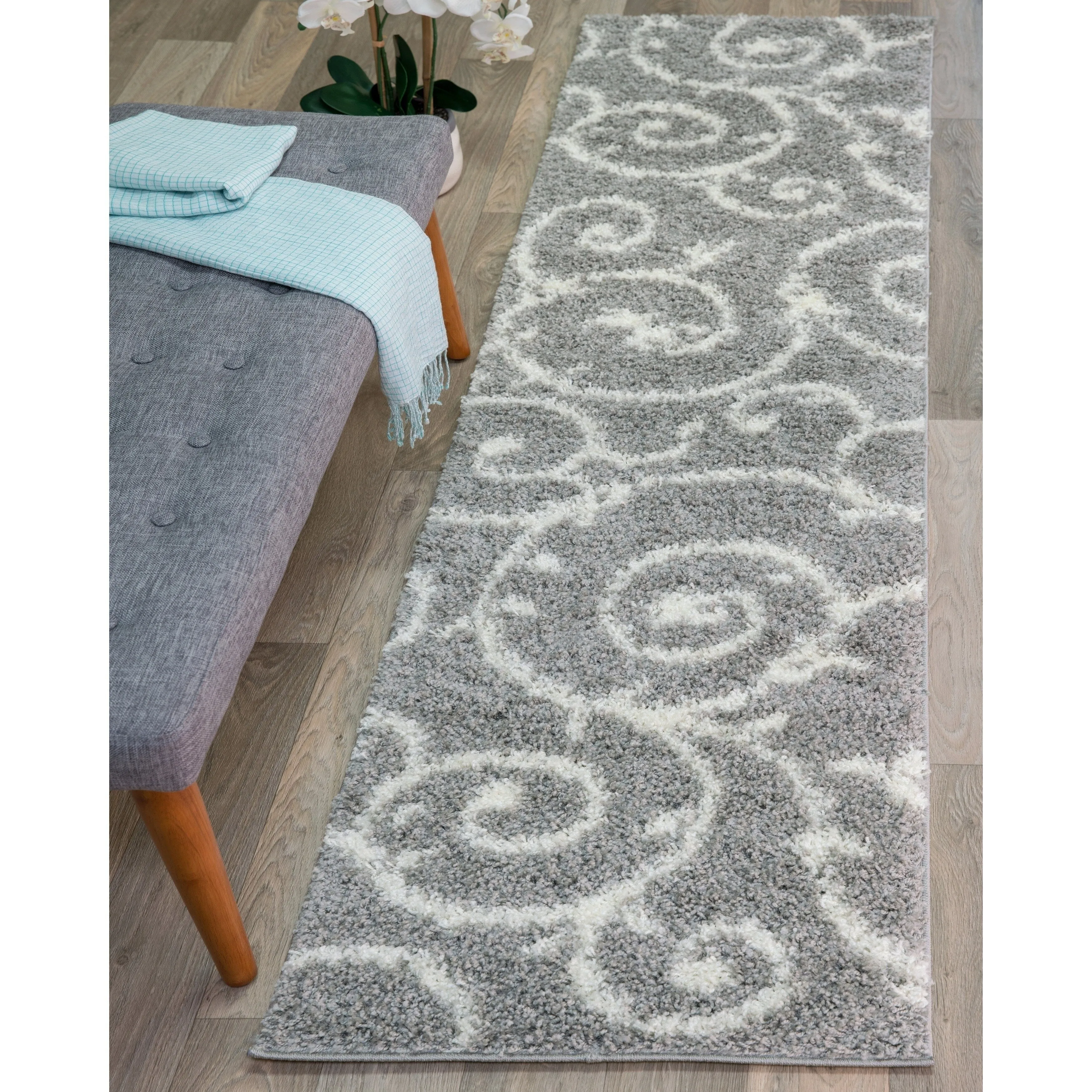 Porch & Den Decatur Indoor Shag Area Rug