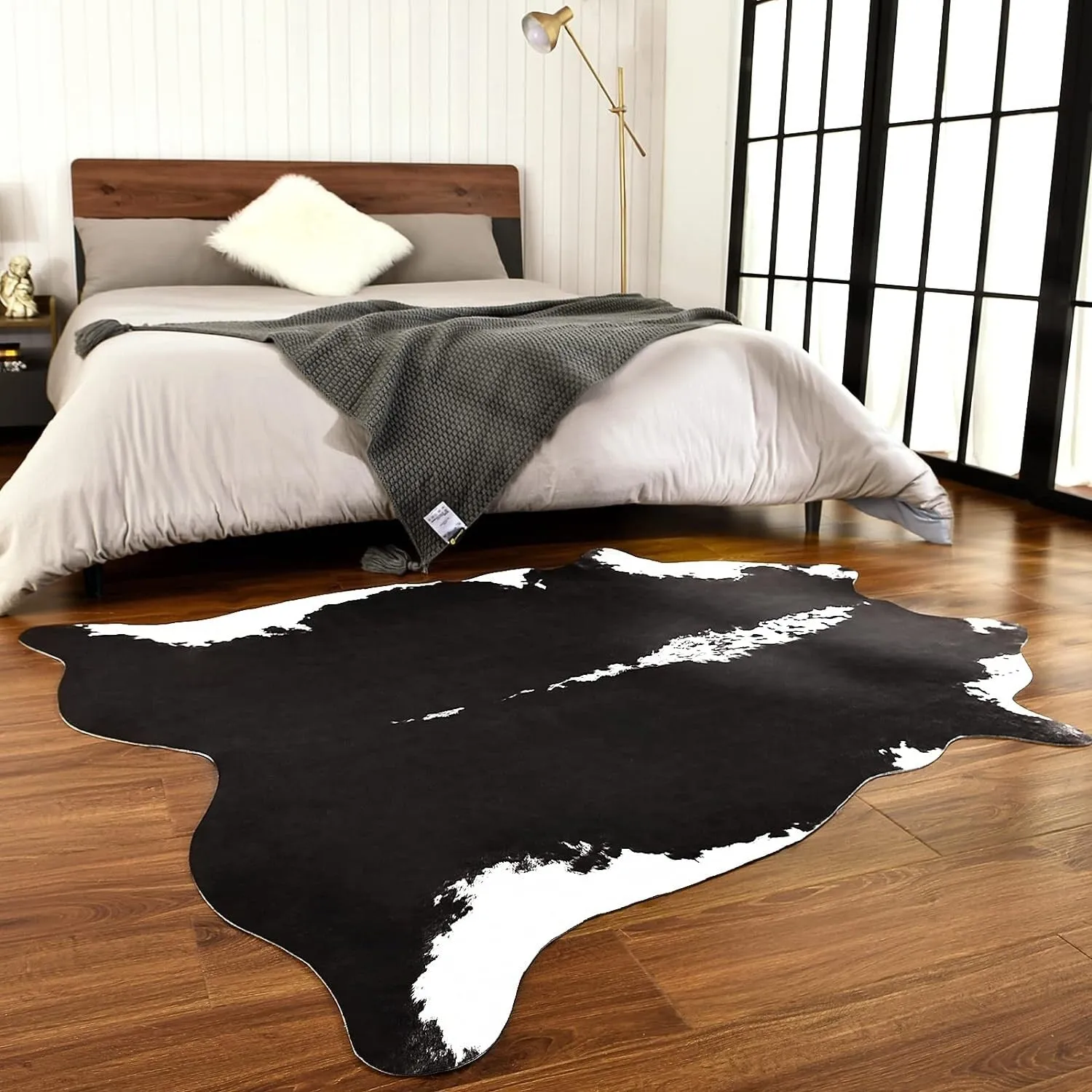 Premium Faux Cowhide Home Decor Carpet Luxury Home Office Area Rug