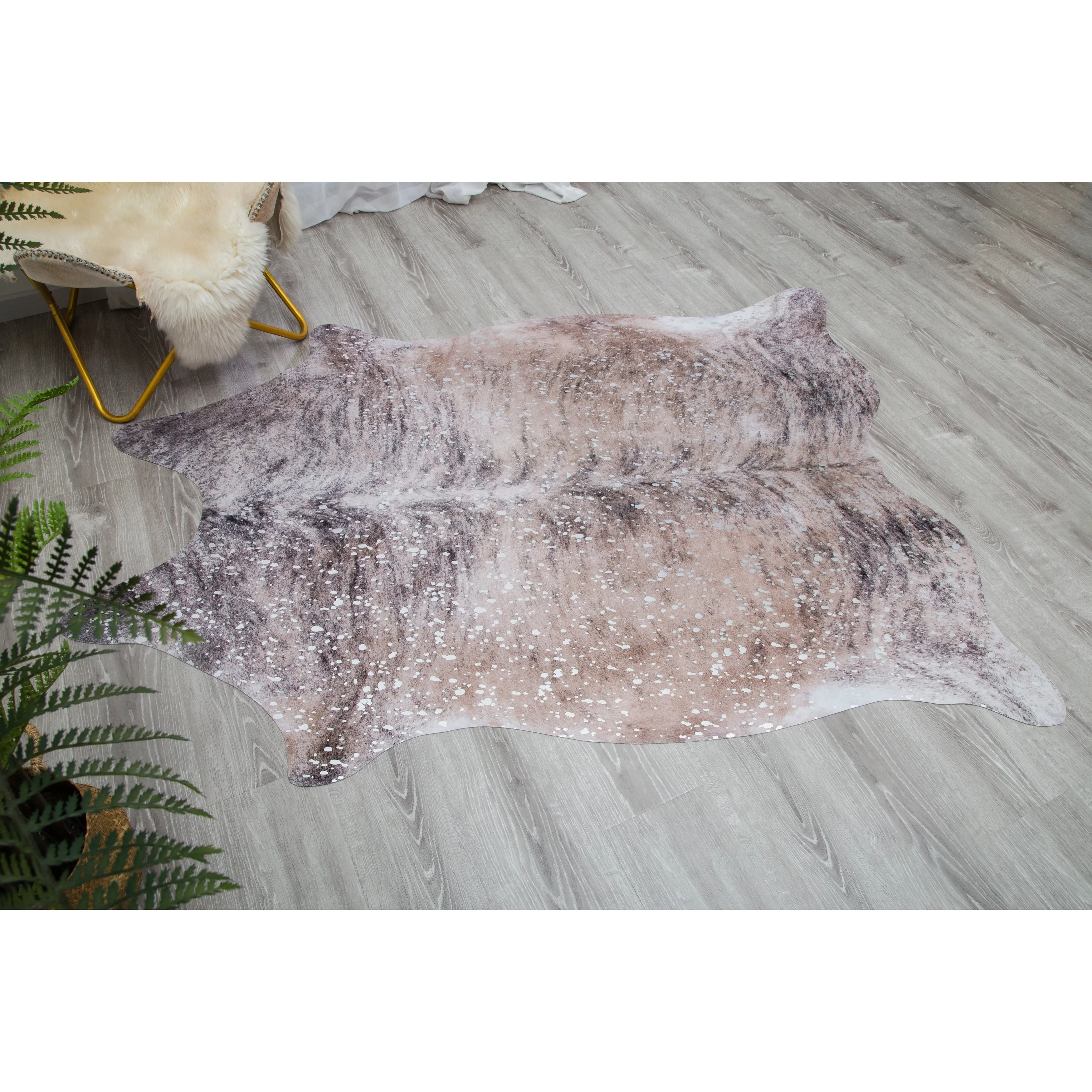 Rio Collection Faux Cowhide Printed Rug with Foil Accents