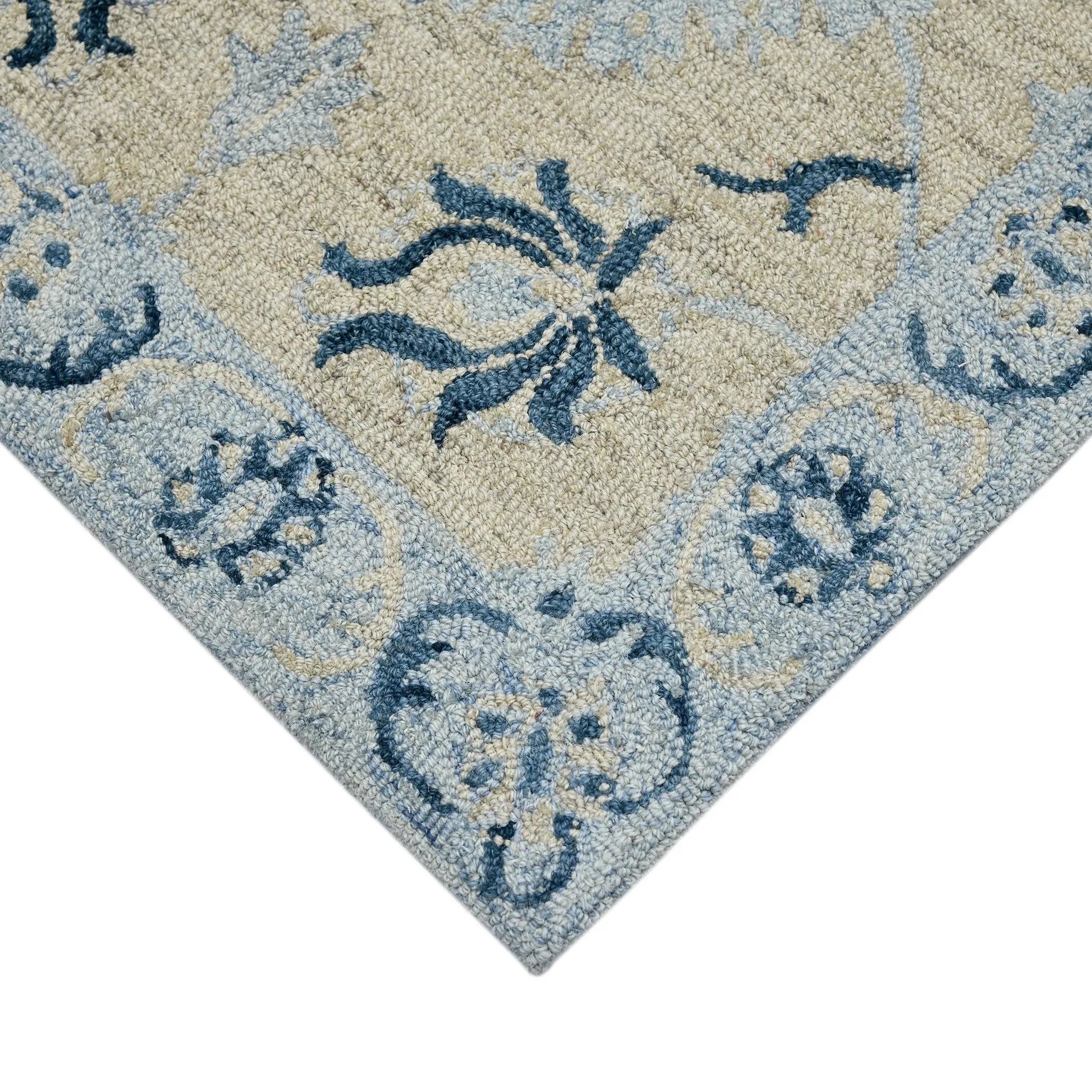 Romesha Newburg Hand-Hooked Wool Area Rug