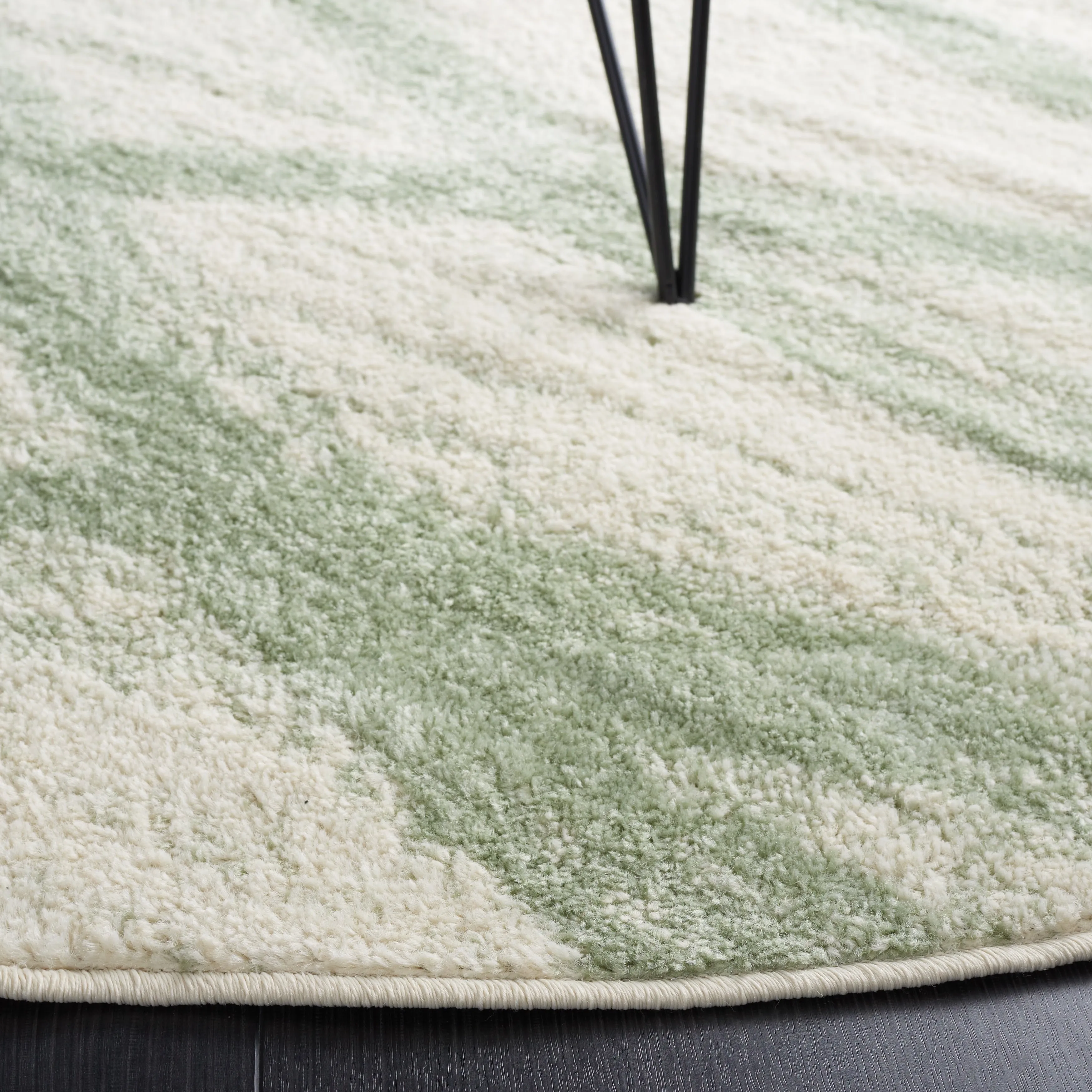 SAFAVIEH. Adirondack Vinni Modern Abstract Distressed Rug