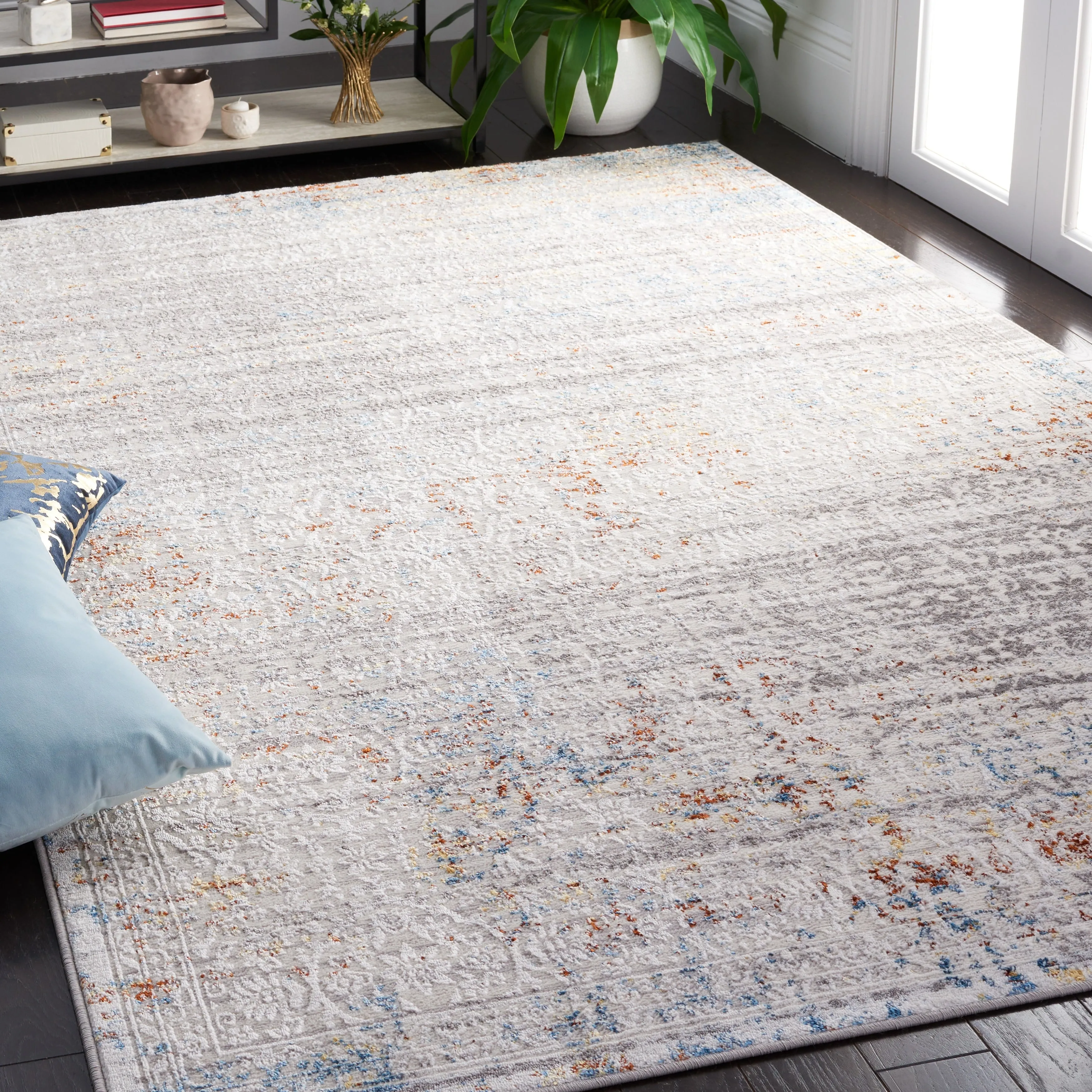 SAFAVIEH Amelia Guenievre Abstract Distressed Rug - 9' x 12'